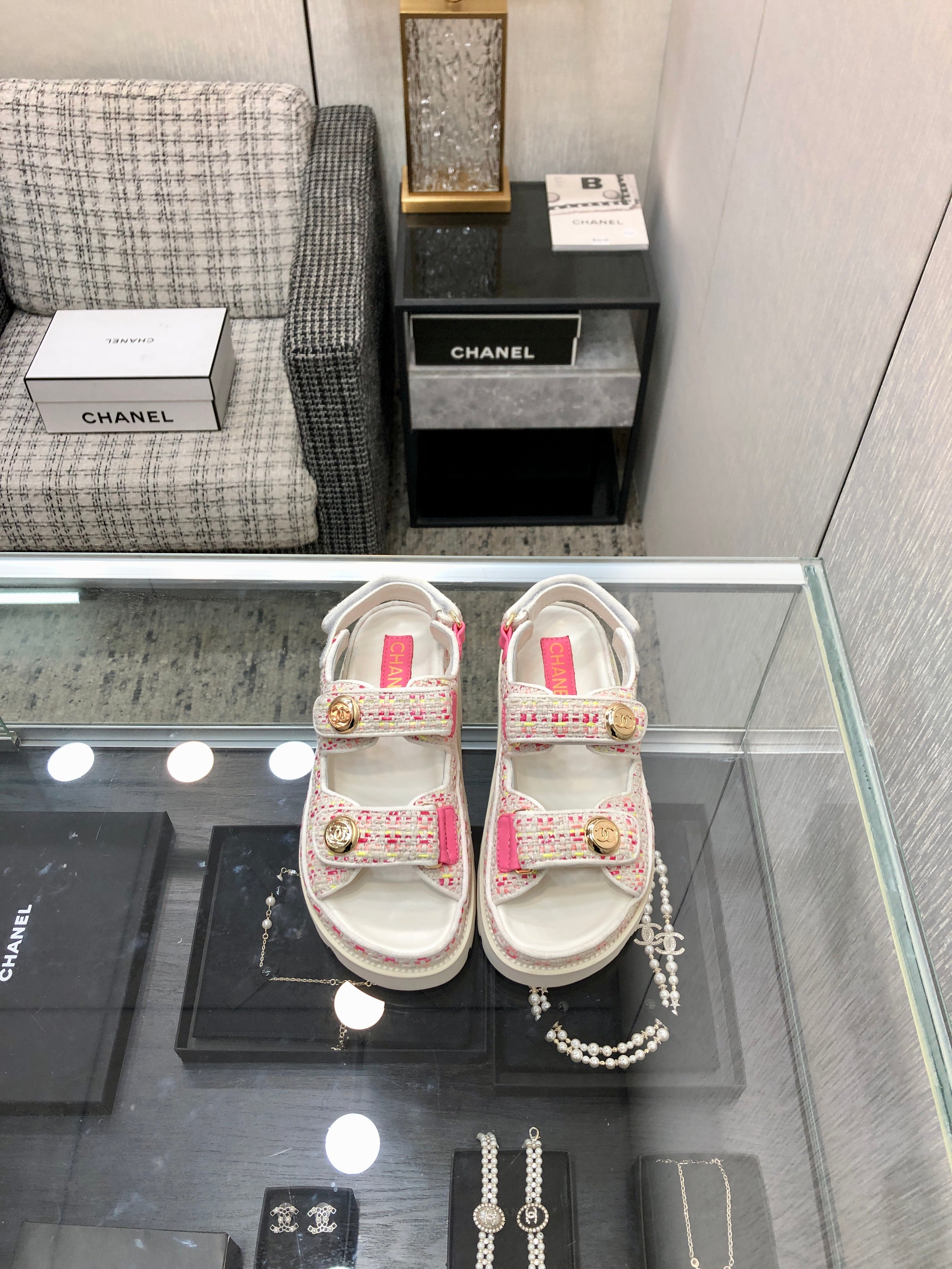 DAD SANDAL IN WHITE MIX BRIGHT PINK TWEED FABRIC
