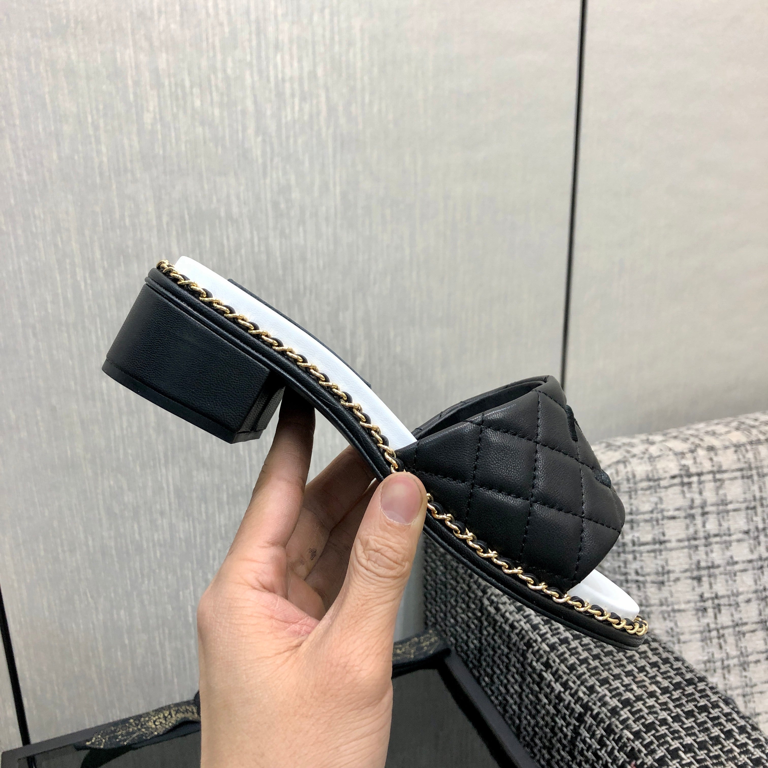 CC 25P Chain High-Heel Sandals Black Lambskin 602482