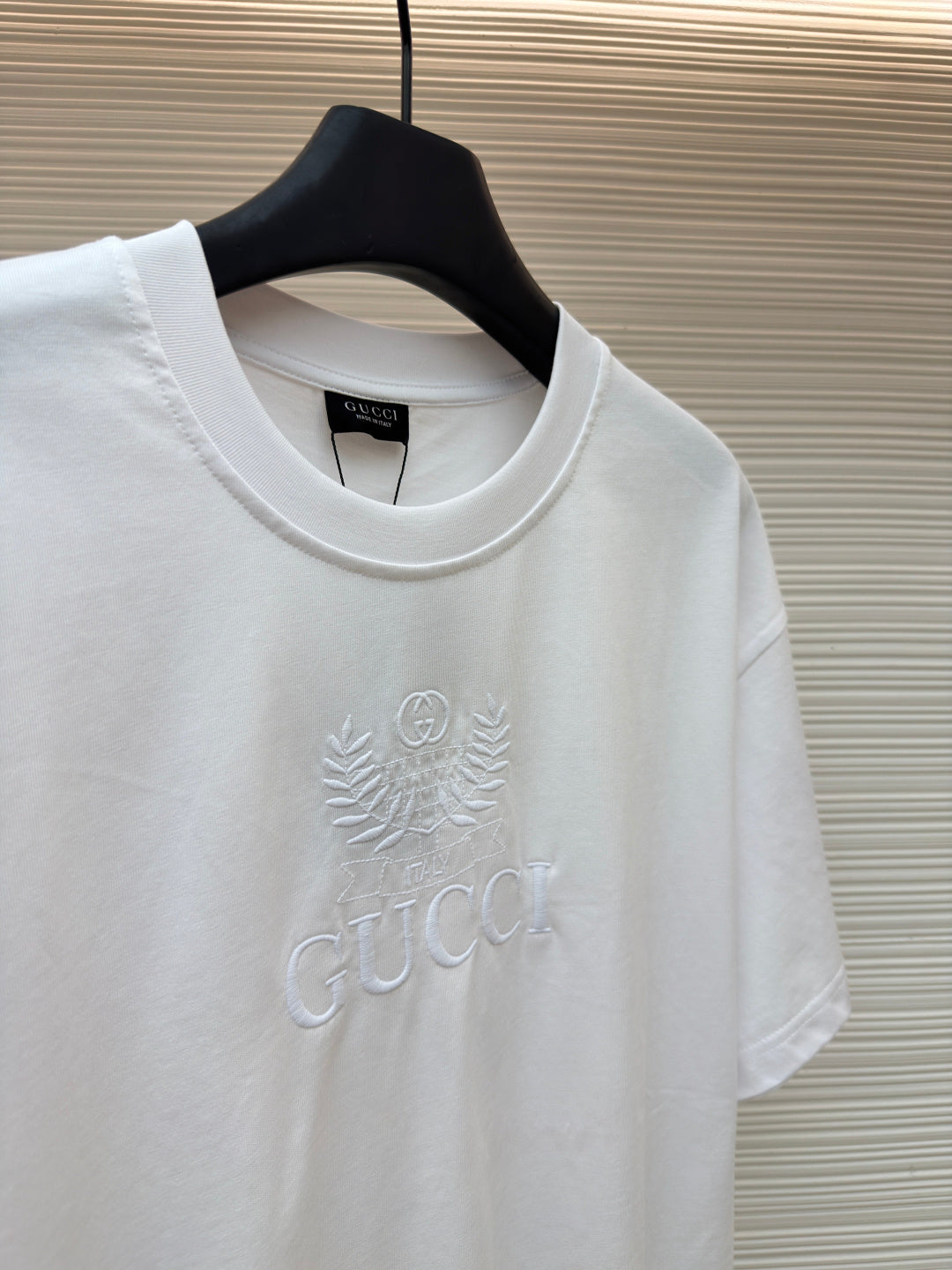 Gucci 26s Short-Sleeve Crewneck Knit T-Shirt 484