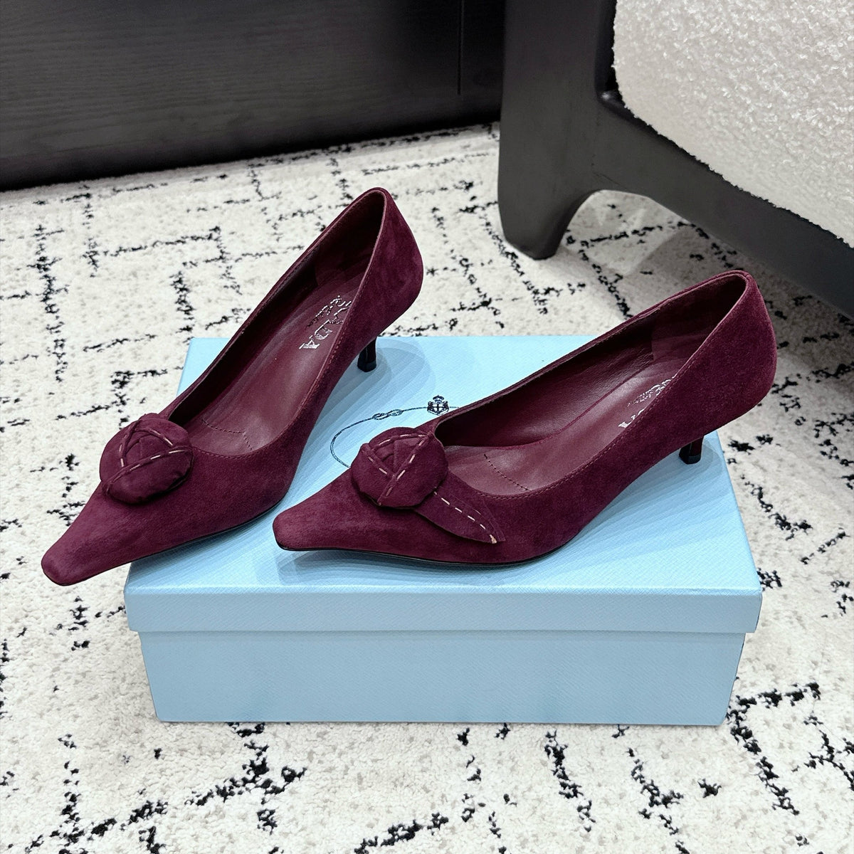 Prada Floral Detail Pumps 5.5cm Burgundy Suede 120980