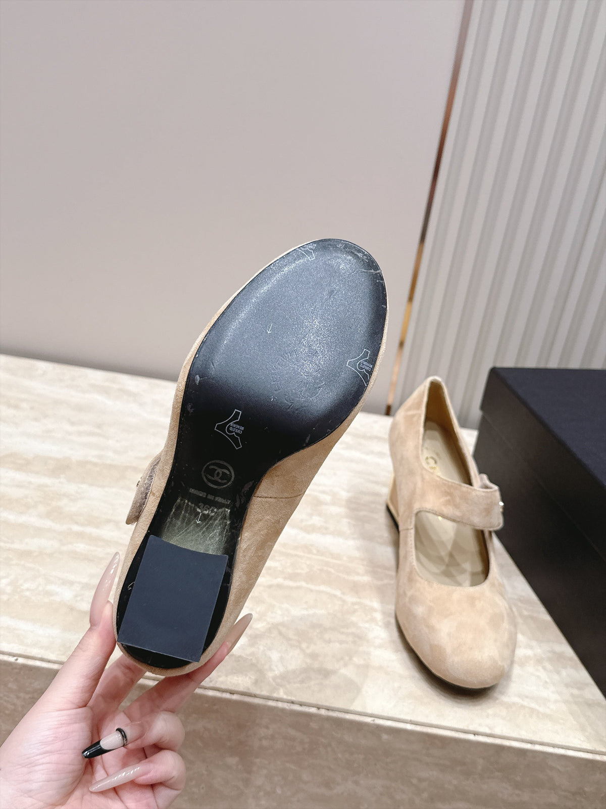 CC 26s Mary Jane Pumps 6cm Beige Suede 121621