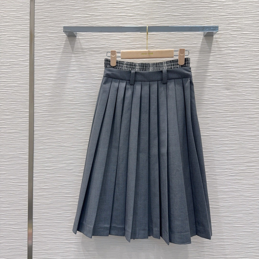 Miu SS26 Set Polo Shirt Pleated Skirt White Charcoal Grey Polyester Cotton 351269