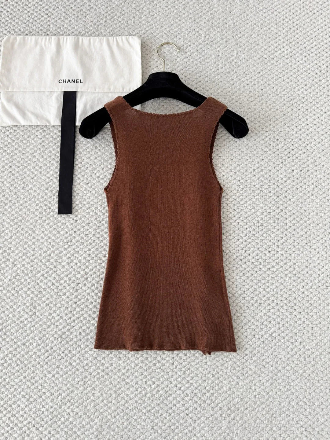 Miumiu 2026 Ruffled Knitted Vest Brown Cashmere and Silk Blend 380637