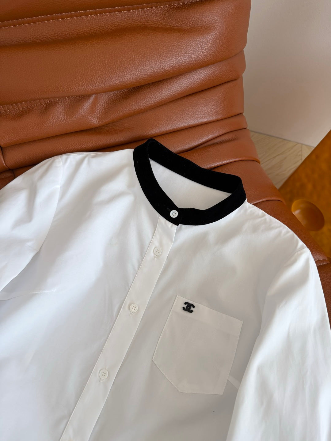 CC 26s Retro-Style Shirt Black White Cotton 424392