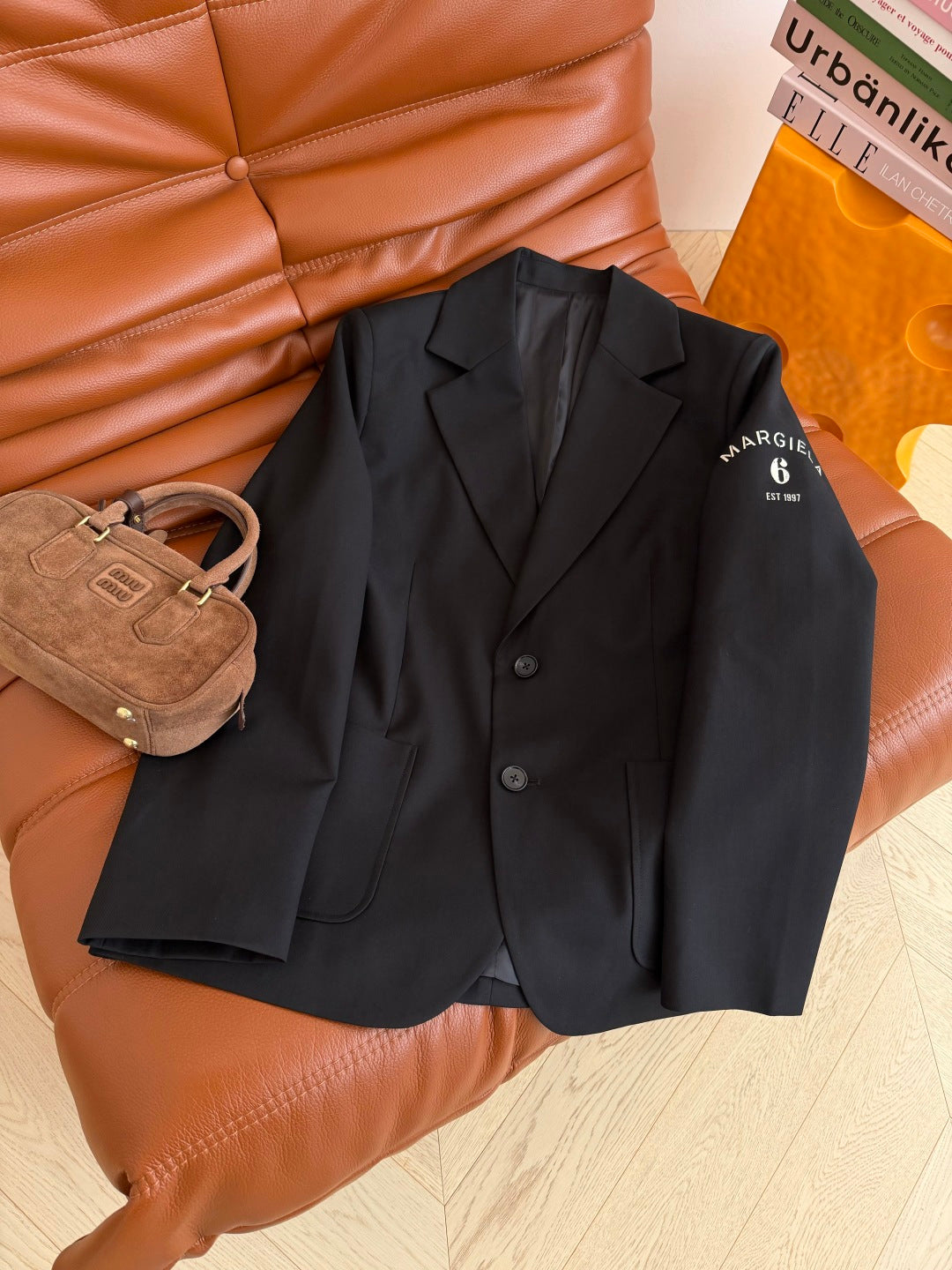 MM6 Sleeve Logo Xiwai Black Polyester 424261