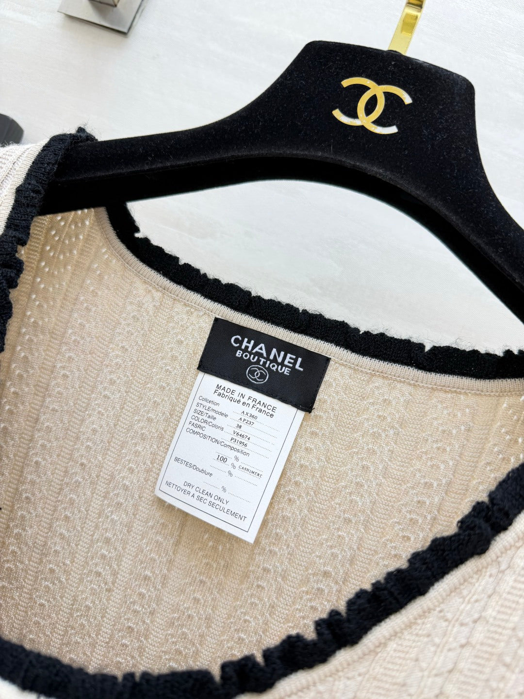 CC Knit Short-Sleeve Top Black Light Taupe Wool 394191