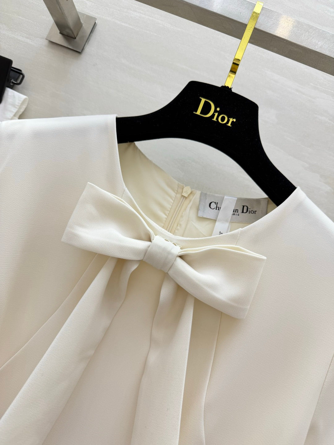 CD 26s Mid-Length Belted Dress White Wool Silk 394159