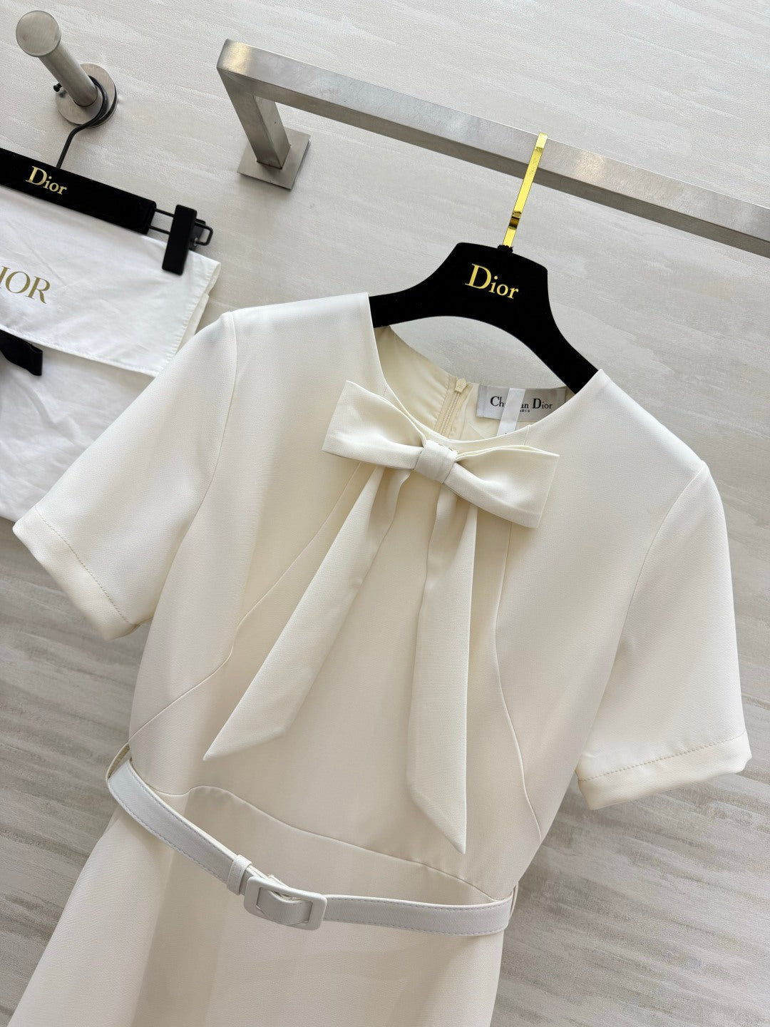 CD 26s Mid-Length Belted Dress White Wool Silk 394159