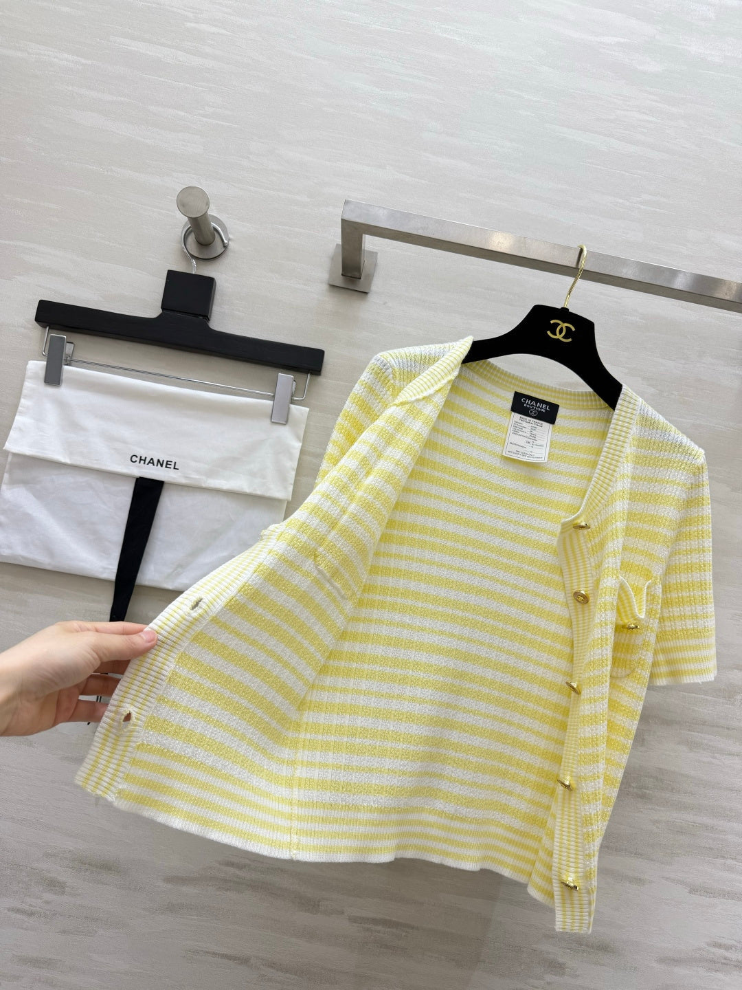 CC 26s Striped Short-Sleeved Top Creamy Yellow White Knit 397045