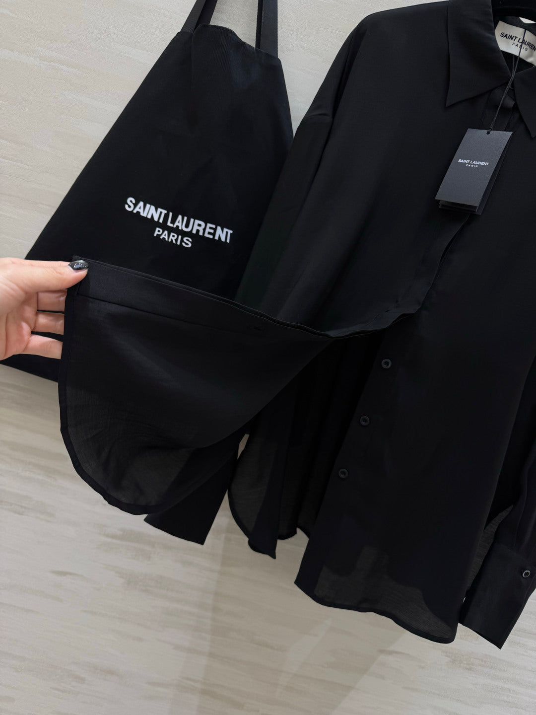 YSL 26s Long-Sleeved Silk Shirt Set Black398906