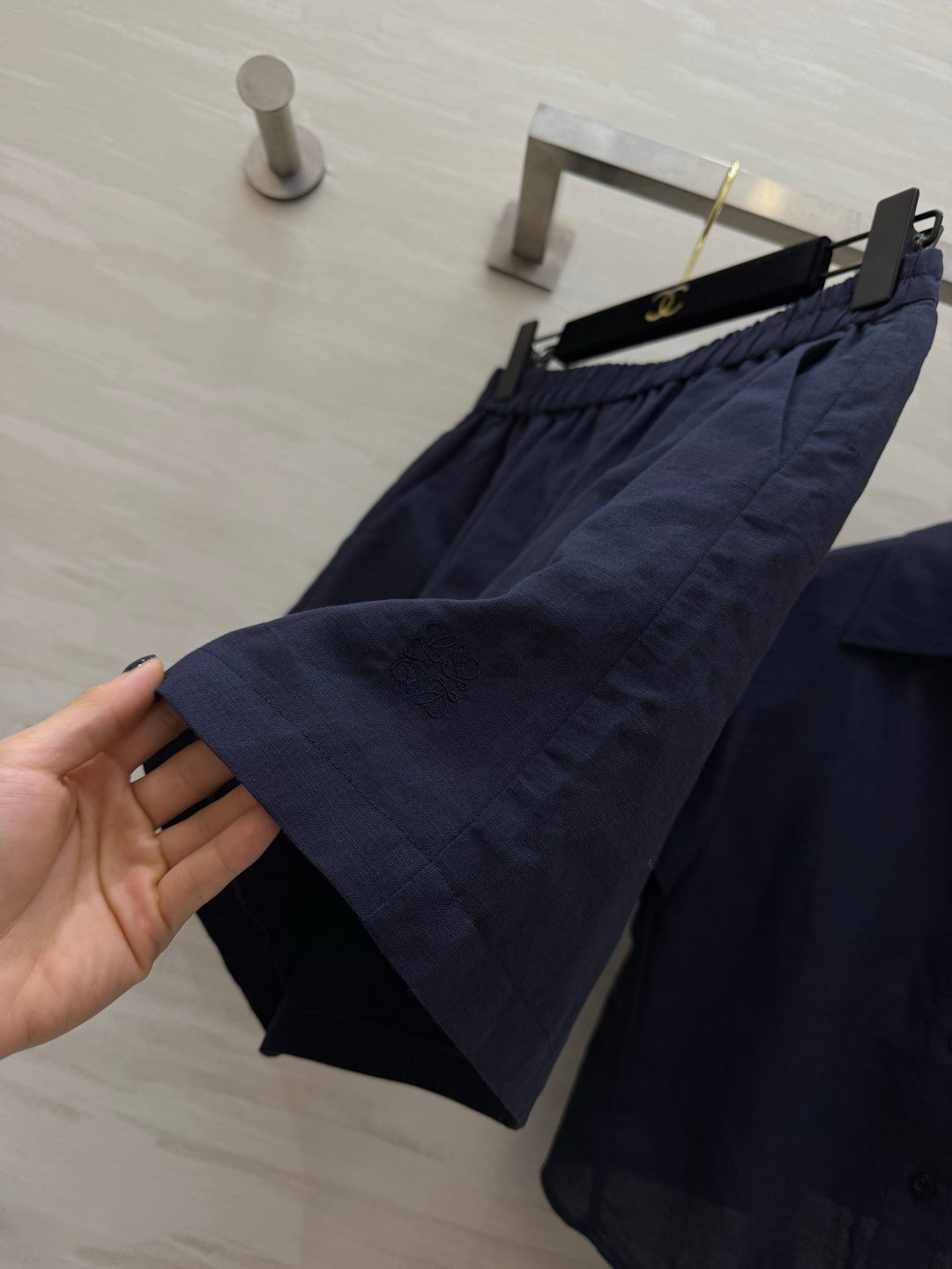 Loewe Summer Essential Two-Piece Set Shirt Loose Shorts Dark Blue Cotton 410411