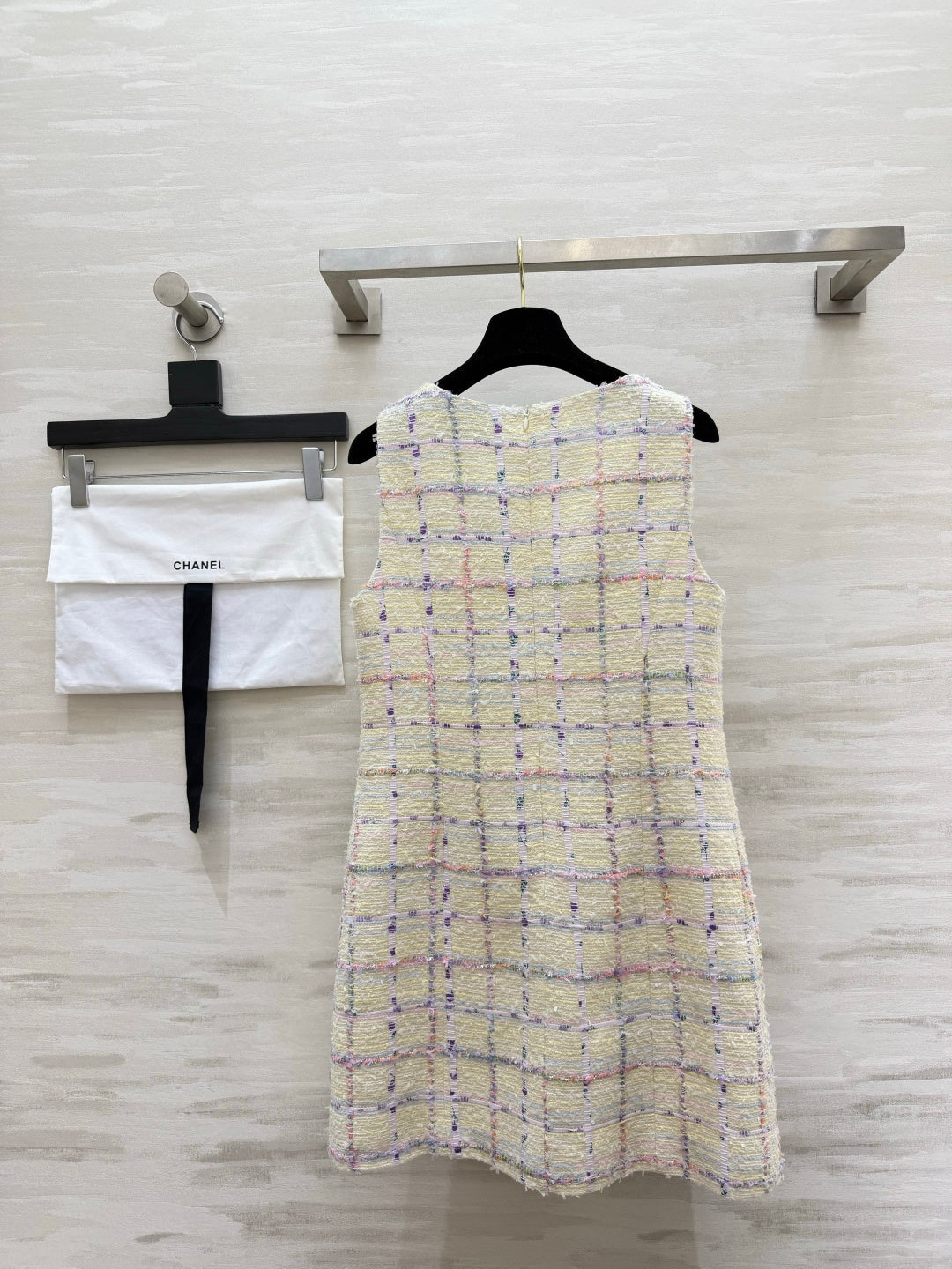CC 26s Checkered Sleeveless Vest Dress Cream Tweed 408724
