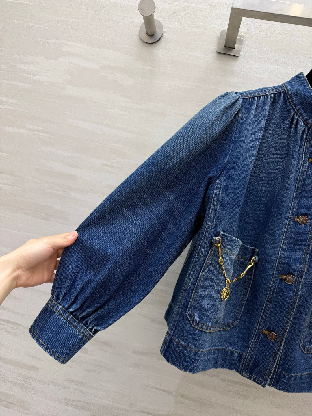 Chleo 26s High-neck gathered jacket in denim Indigo Cotton 414168