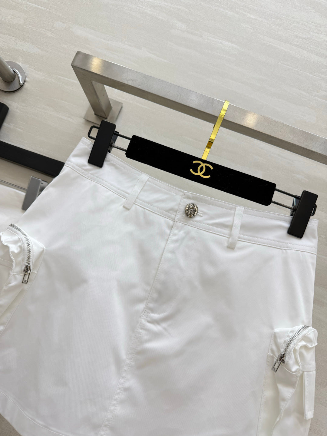 CC 26s Cargo Skirt White Cotton 412078