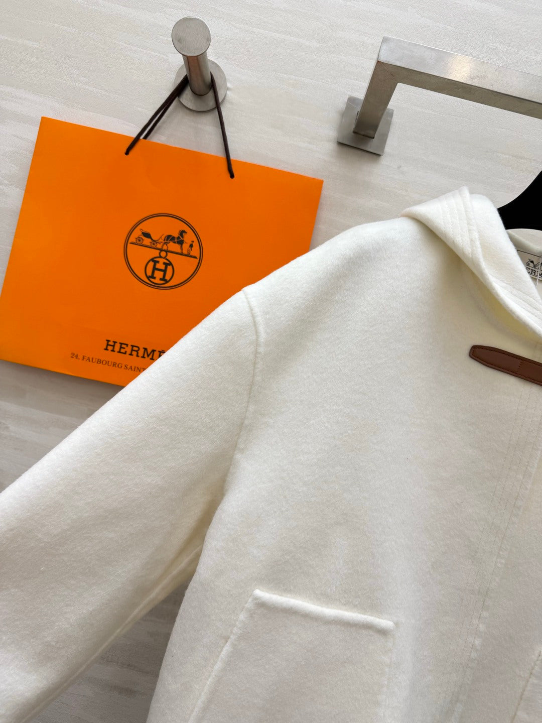 HM 26s Albion H Passant Hooded Jacket Cream Cashmere 413963