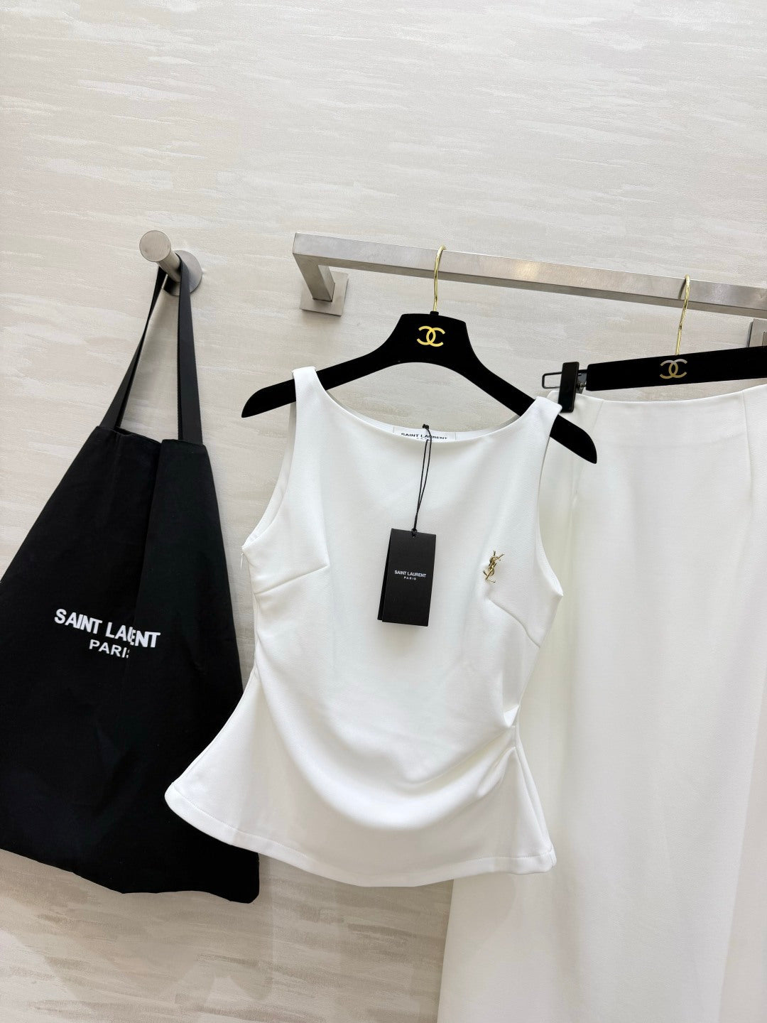 YSL 26s Sleeveless Vest + Straight Skirt Set White Linen 422164