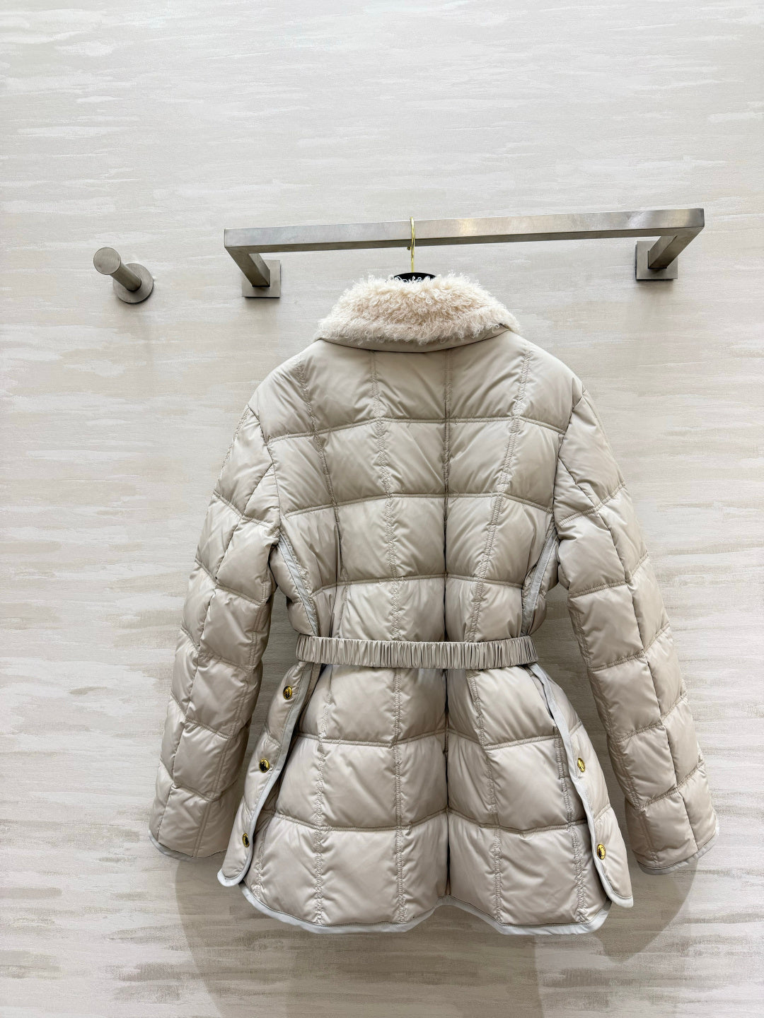 Moncler 26s Jacket Mid-Length Down Jacket Ivory Nylon Shearling 427369