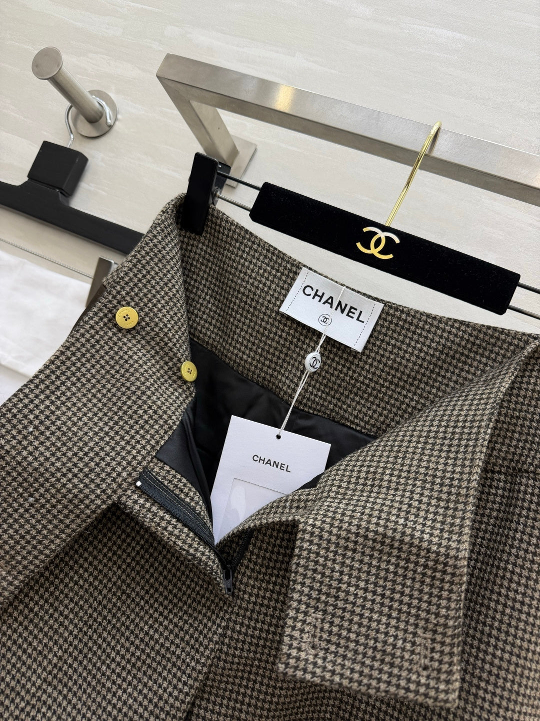 Chanel 26s Houndstooth Wide-Leg Trousers Taupe 438846