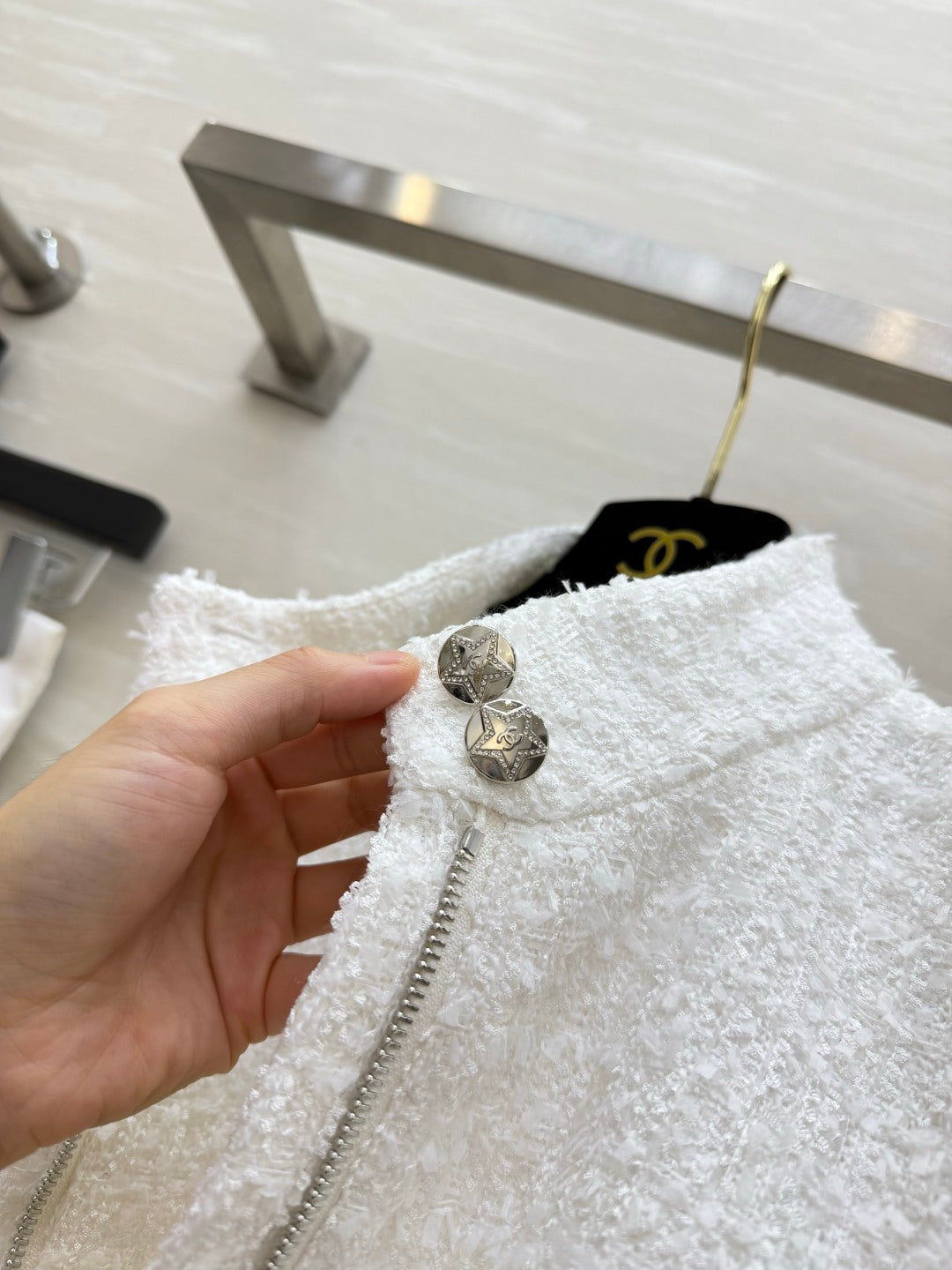 Chanel 26s White Tweed Jacket Style 435357