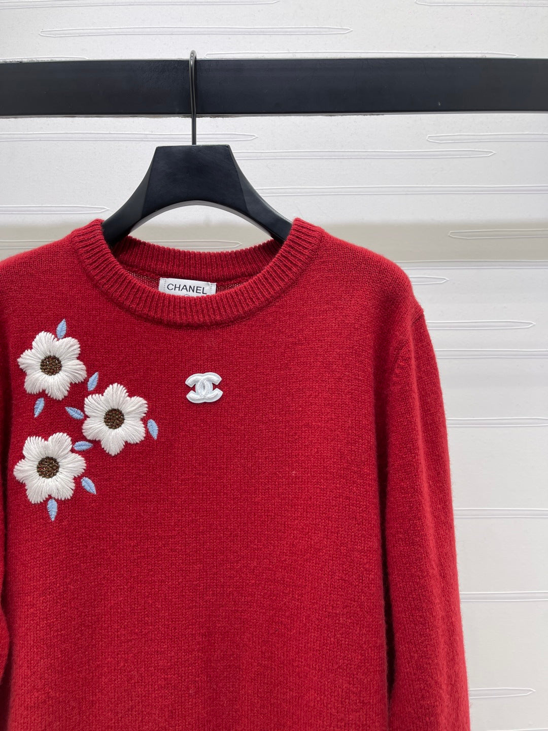 Chanel Floral Patterns Red Sweater Embroidered 340997