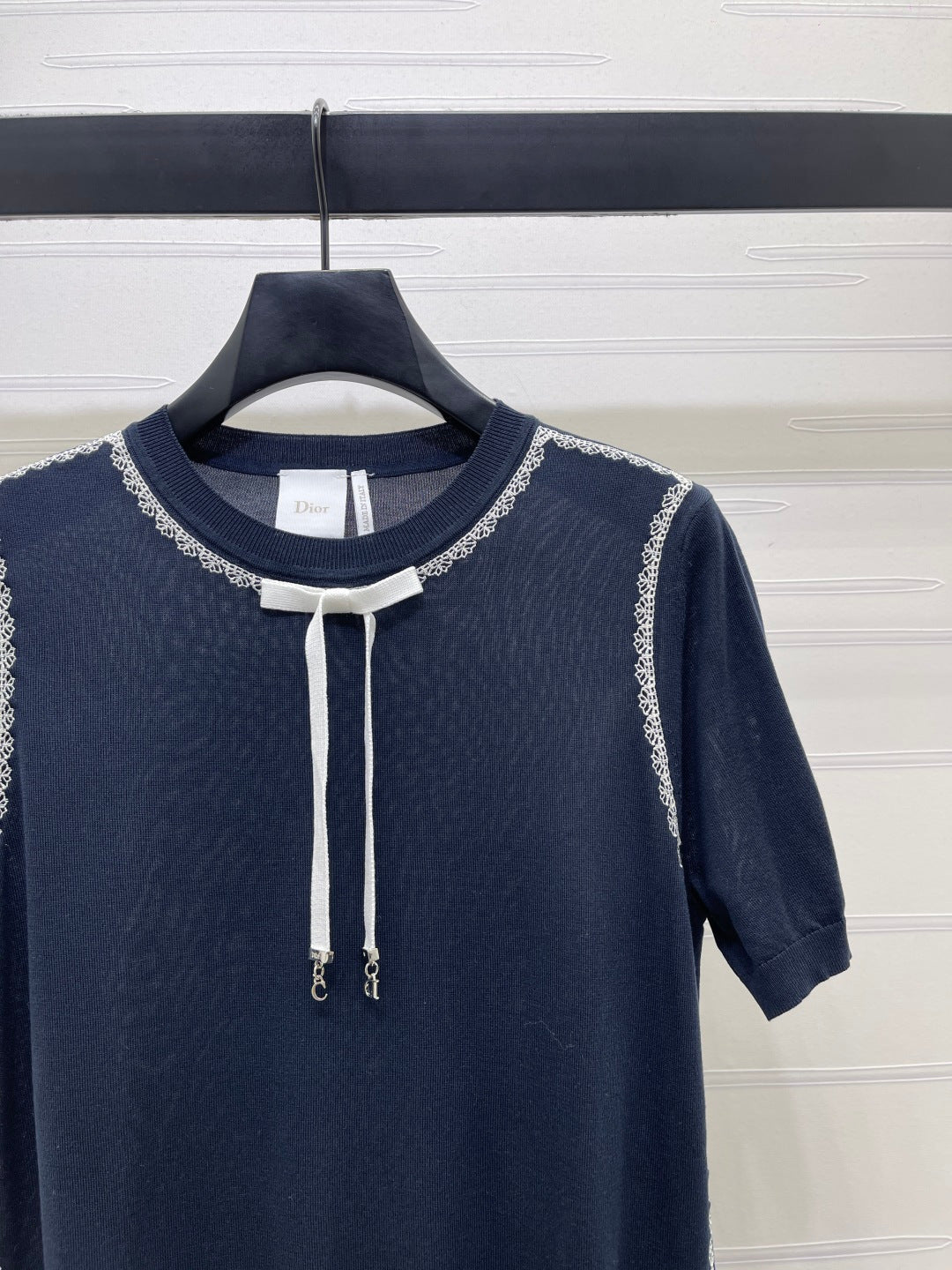 CD 26s Neck Short-Sleeved Knit Top Dark Blue Mulberry Silk 373139