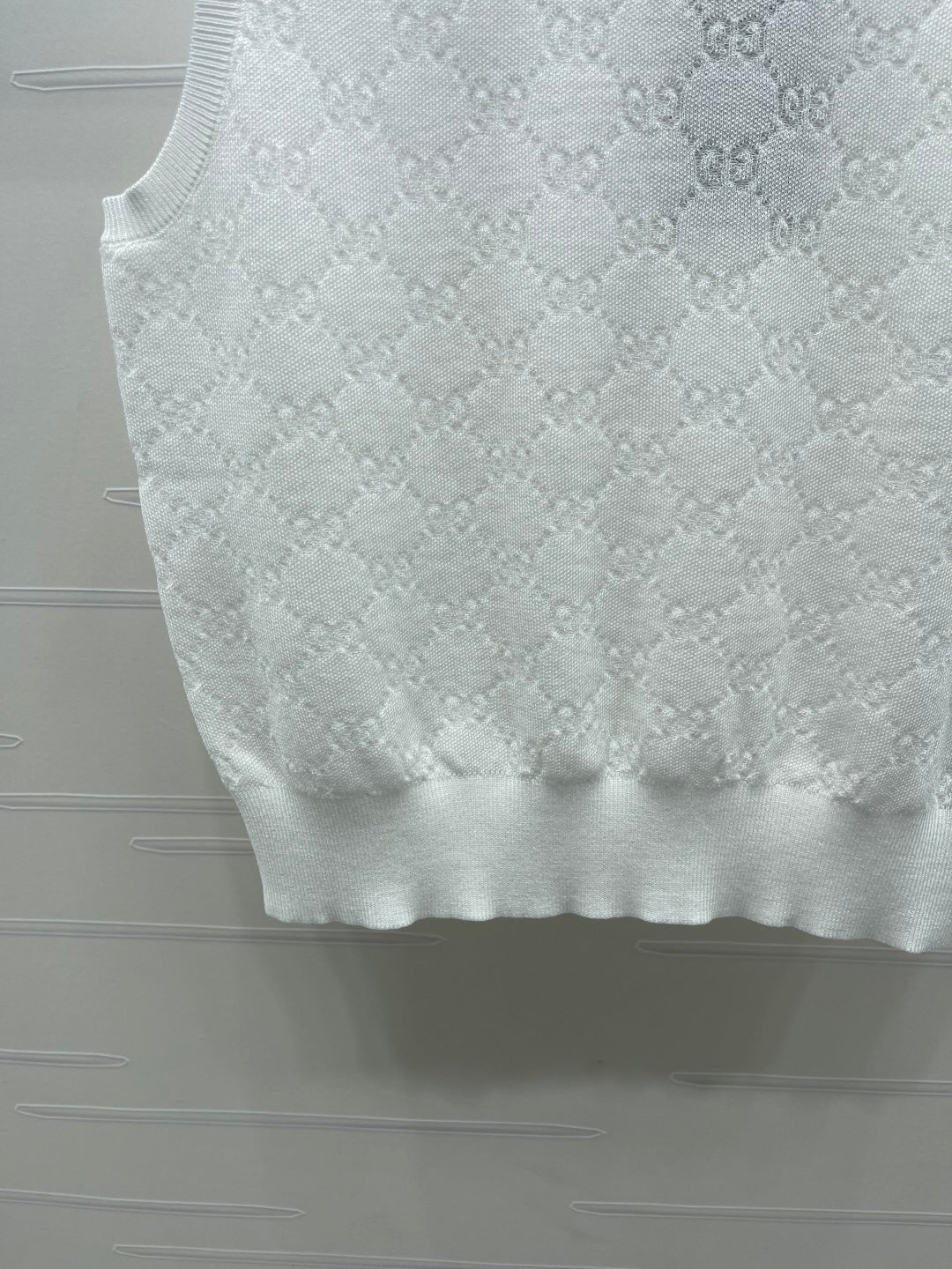 GG Jacquard Crew Neck Knit Vest White Tencel 397474