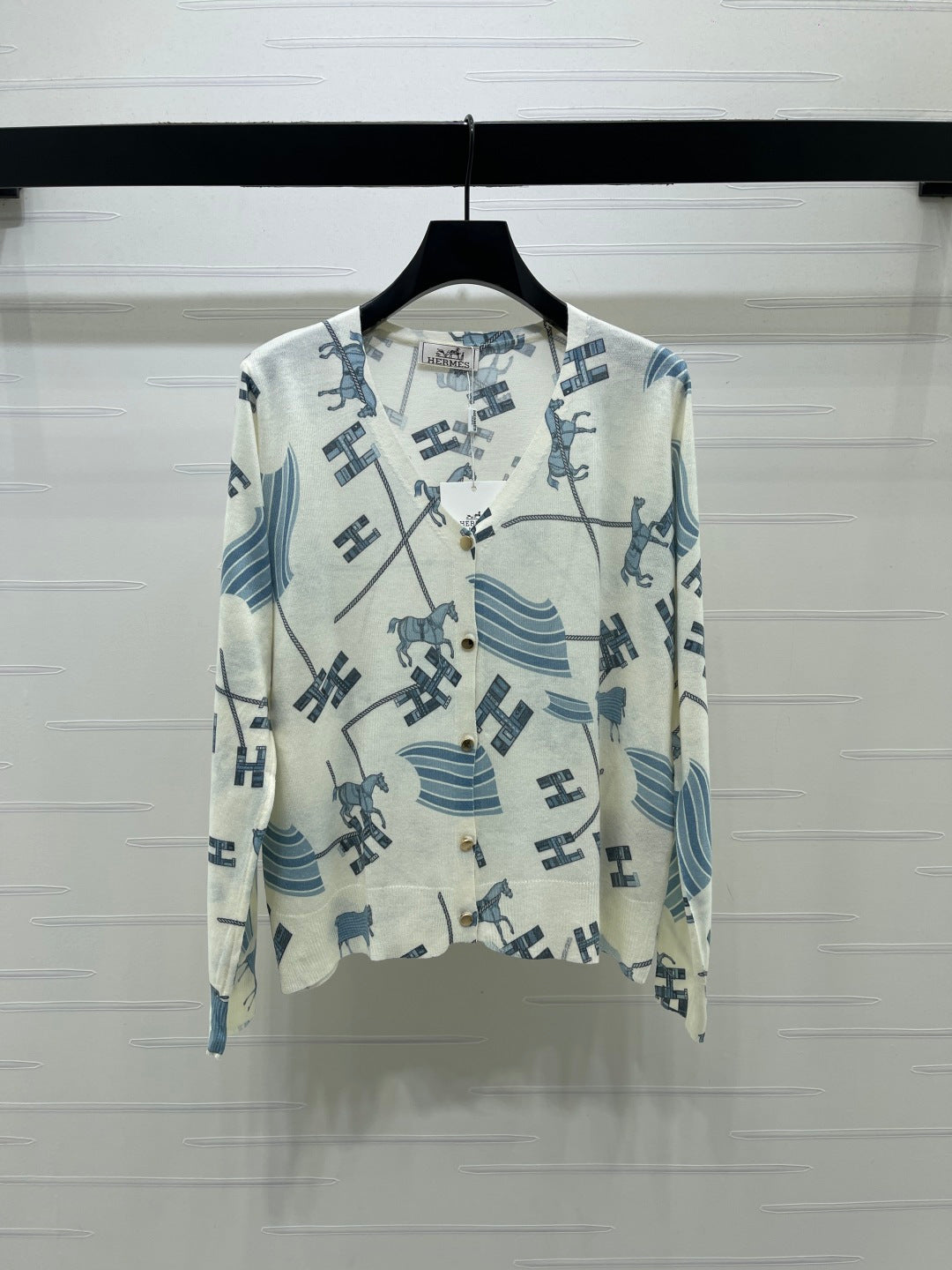 HM 26s V-neck Knit Long-Sleeved Cardigan Blue White Wool 422016