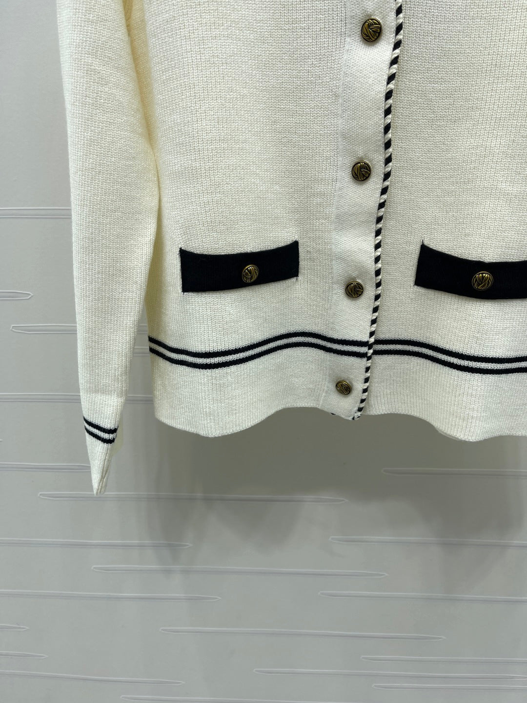 CC 26s Small Stand Collar Knit Long Sleeve Cardigan Cream Wool 423887