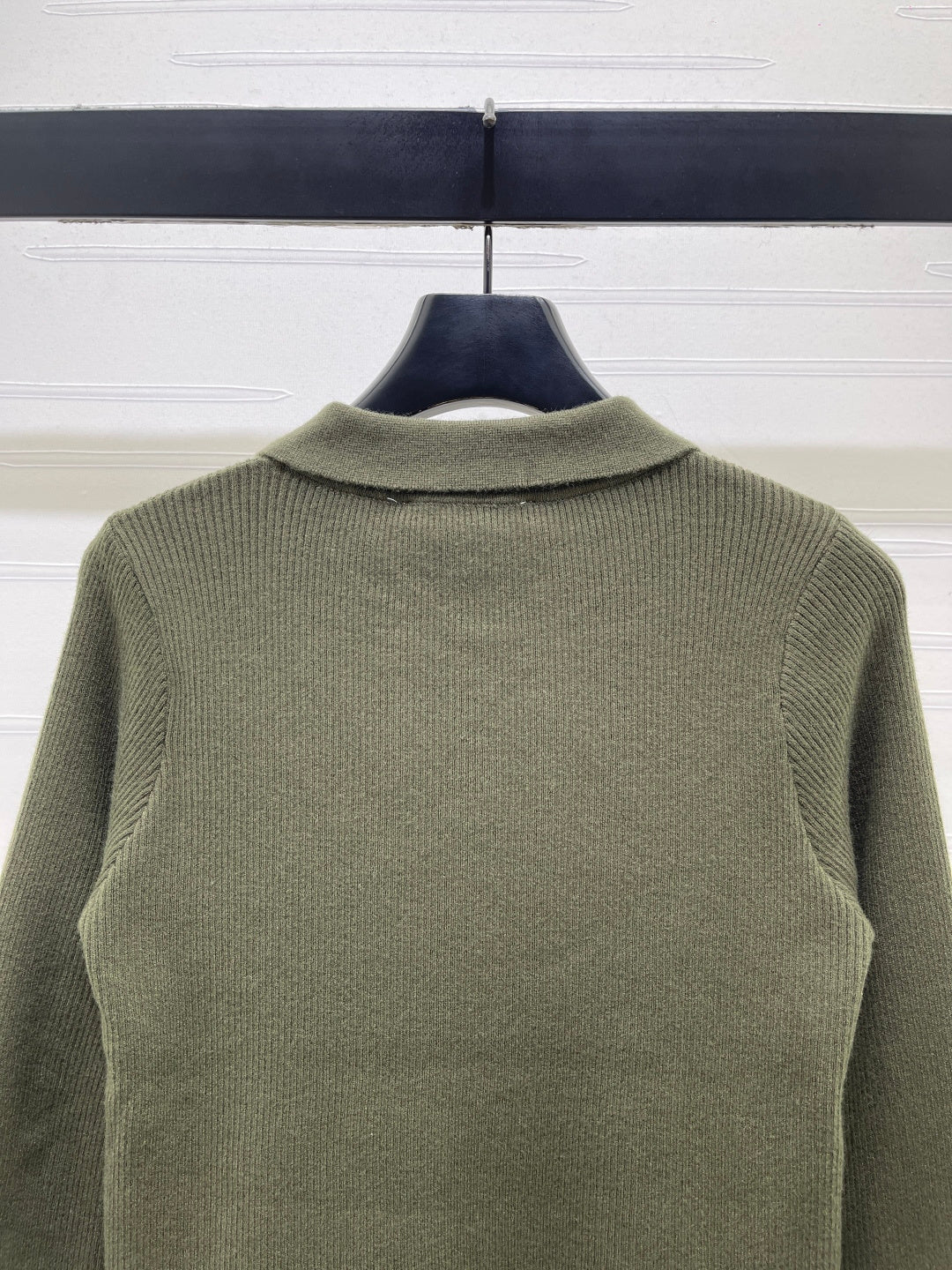 MM 26s Ribbed Cardigan Wool Olive Green Knit 439818