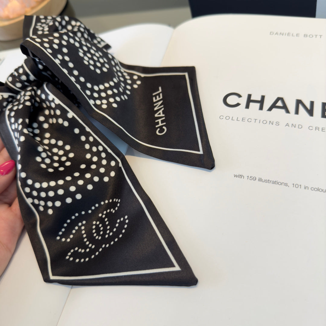 CC 26s Black Bow Scrunchie 275565