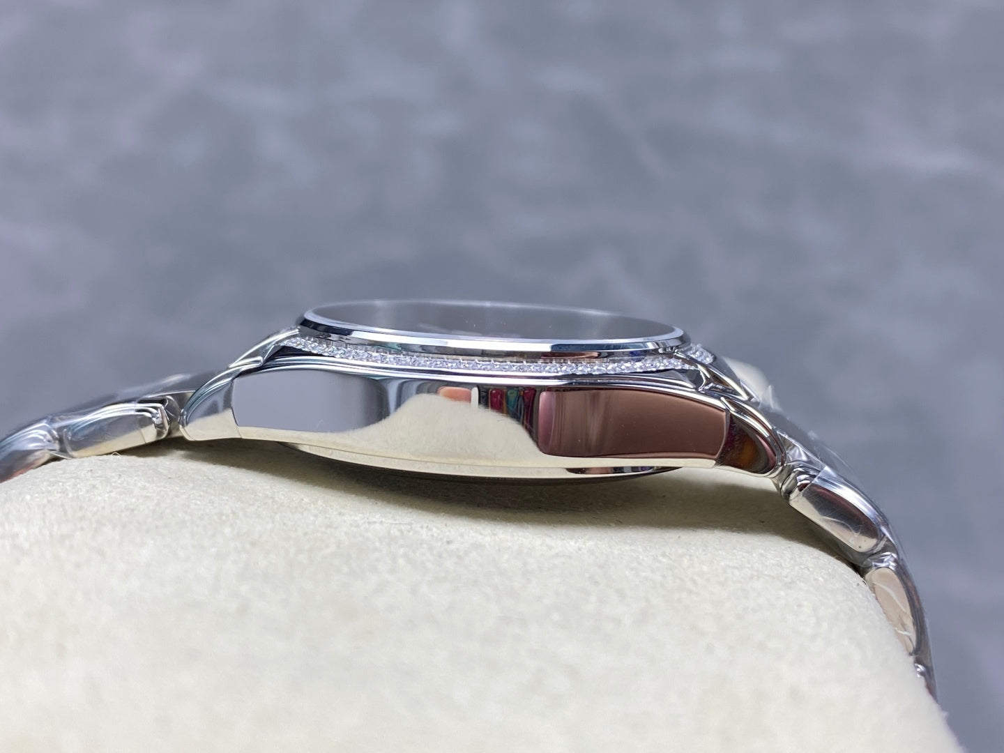 PATEK Twenty-Four 36mm Silver Gradient Gray Diamond