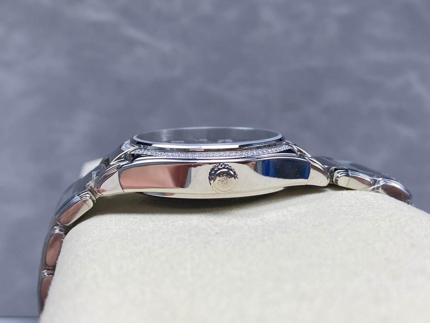 PATEK Twenty-Four 36mm Silver White Diamond