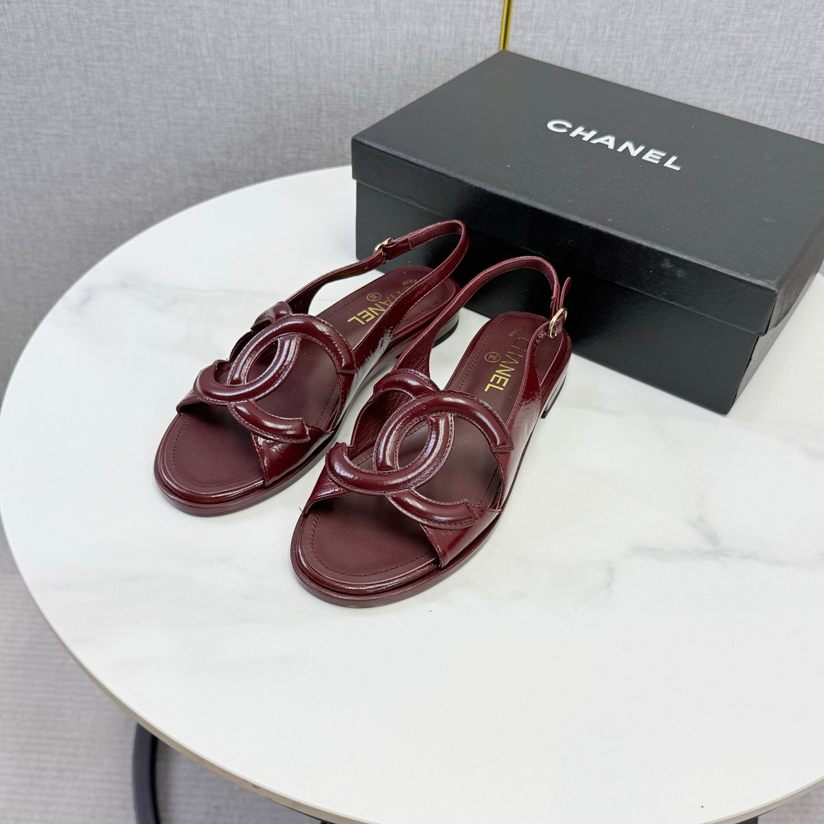 CC 26s Interlocking CC Slingback Sandals Burgundy Leather 167670