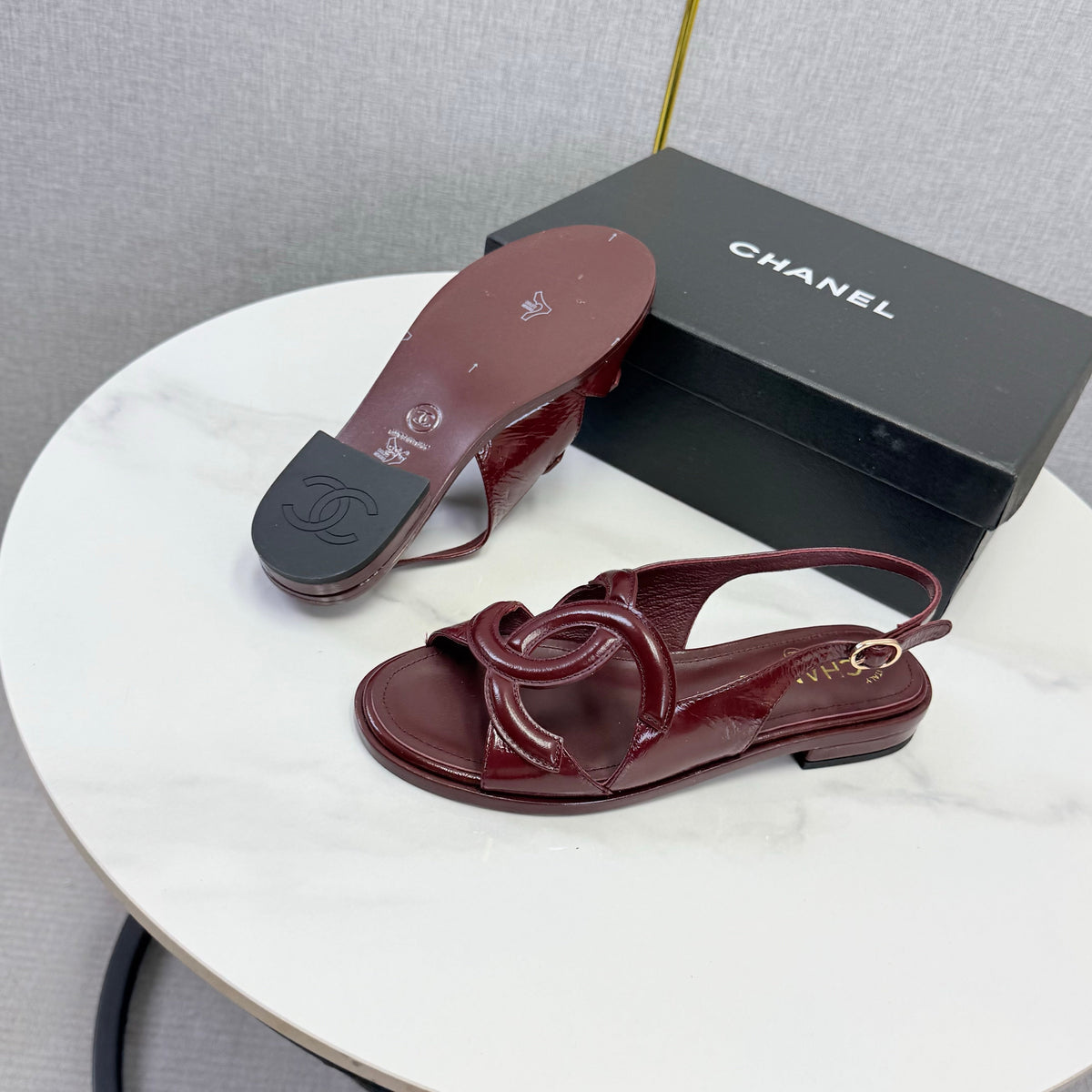 CC 26s Interlocking CC Slingback Sandals Burgundy Leather 167670