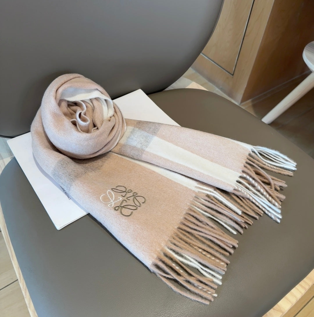 Loewe Scarf 180CM Beige Cashmere 969481