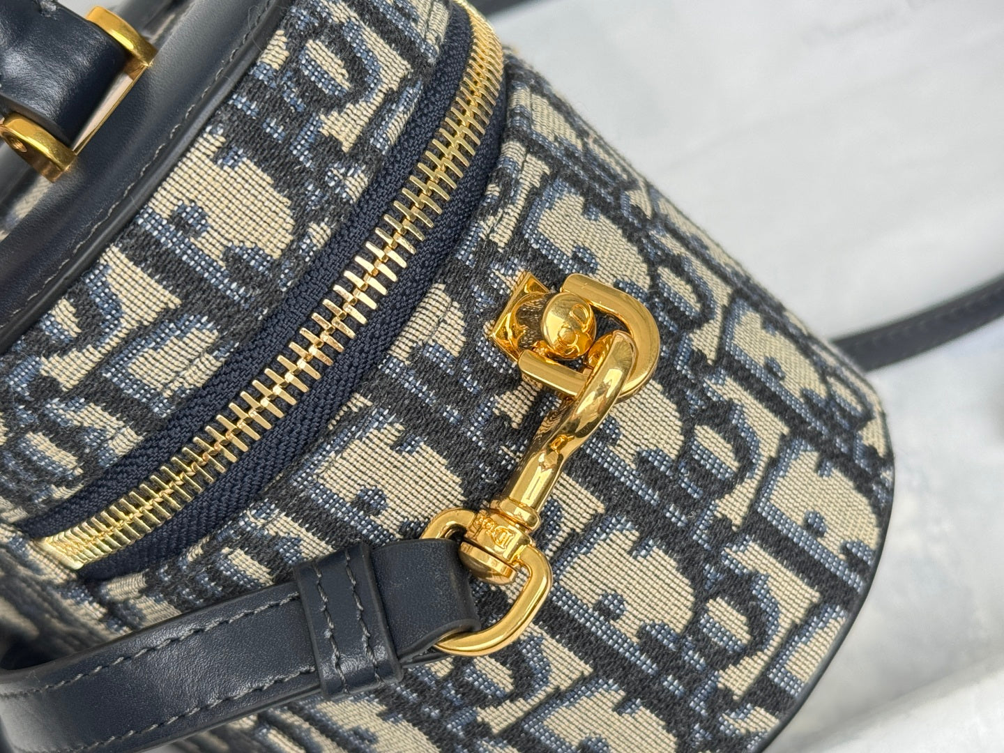 CD Signature Vanity Case 16cm Blue Jacquard