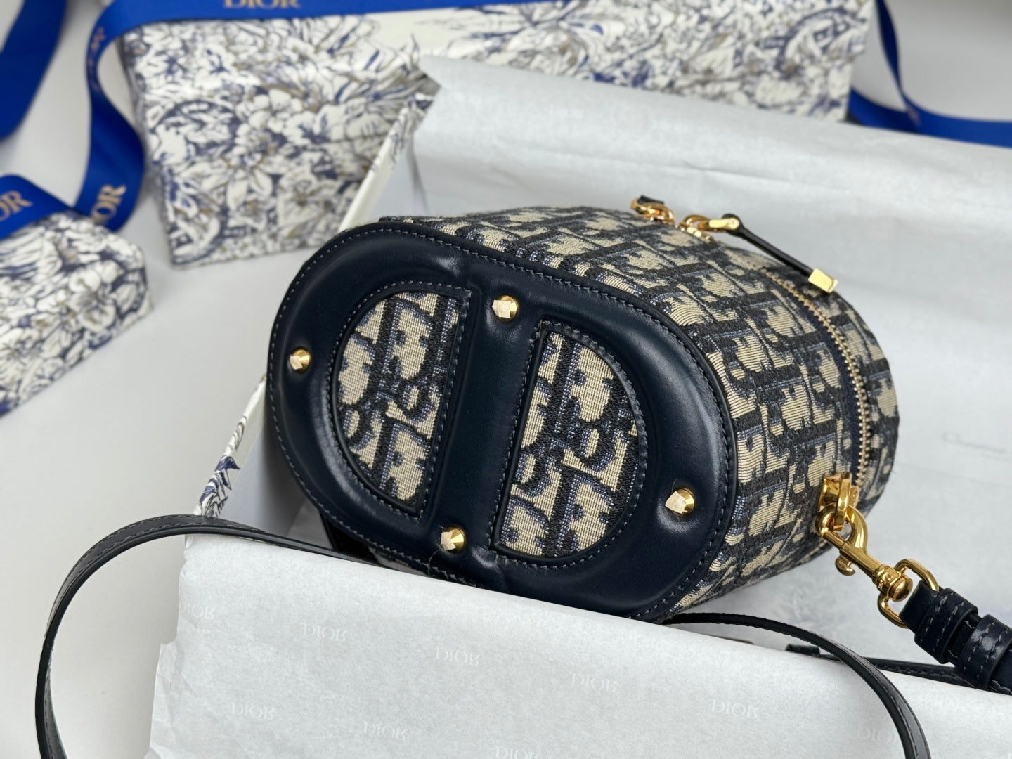 CD Signature Vanity Case 16cm Blue Jacquard