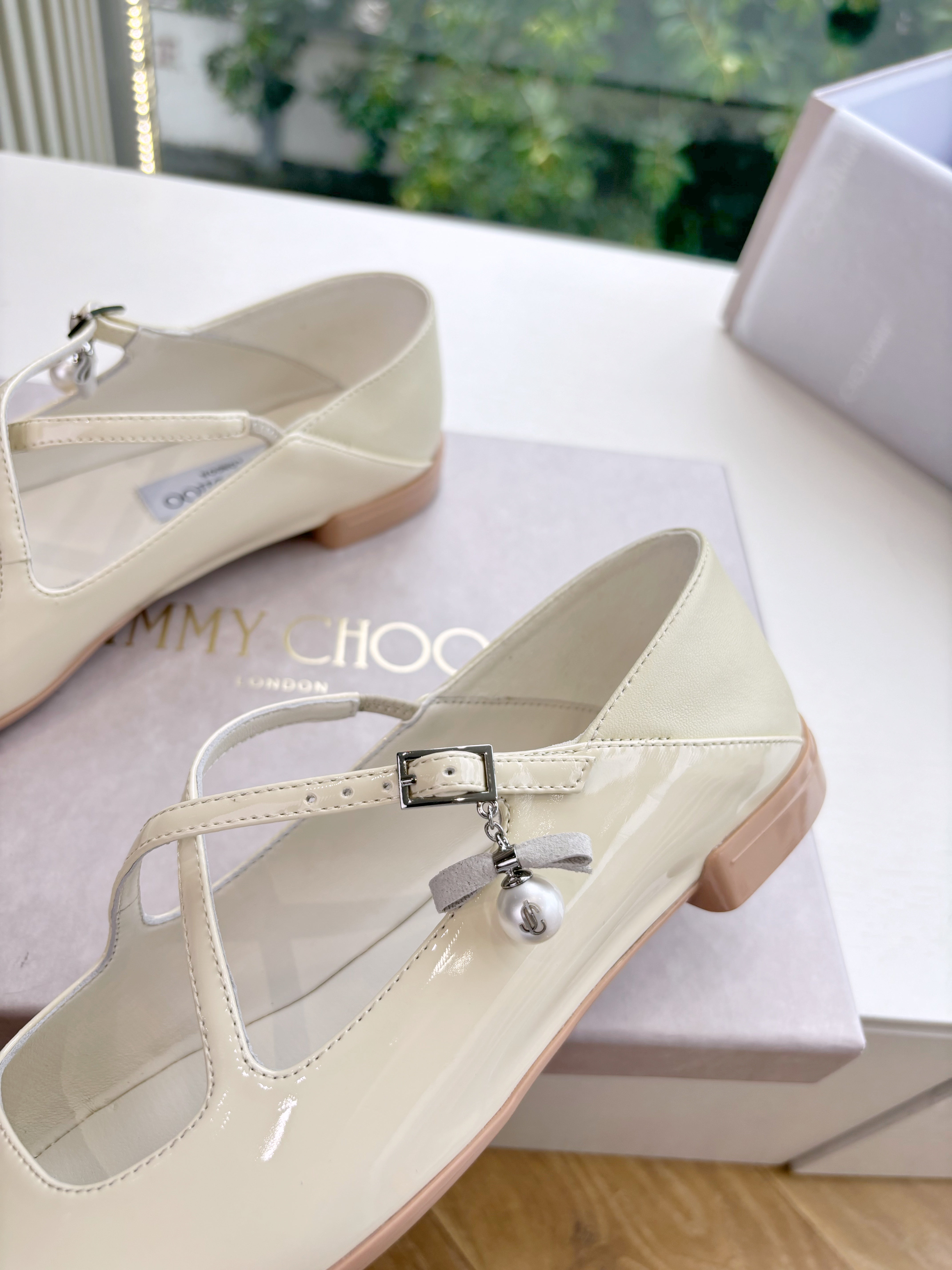 Jimmy Eleri Ballerina Shoes White Patent Leather 430572
