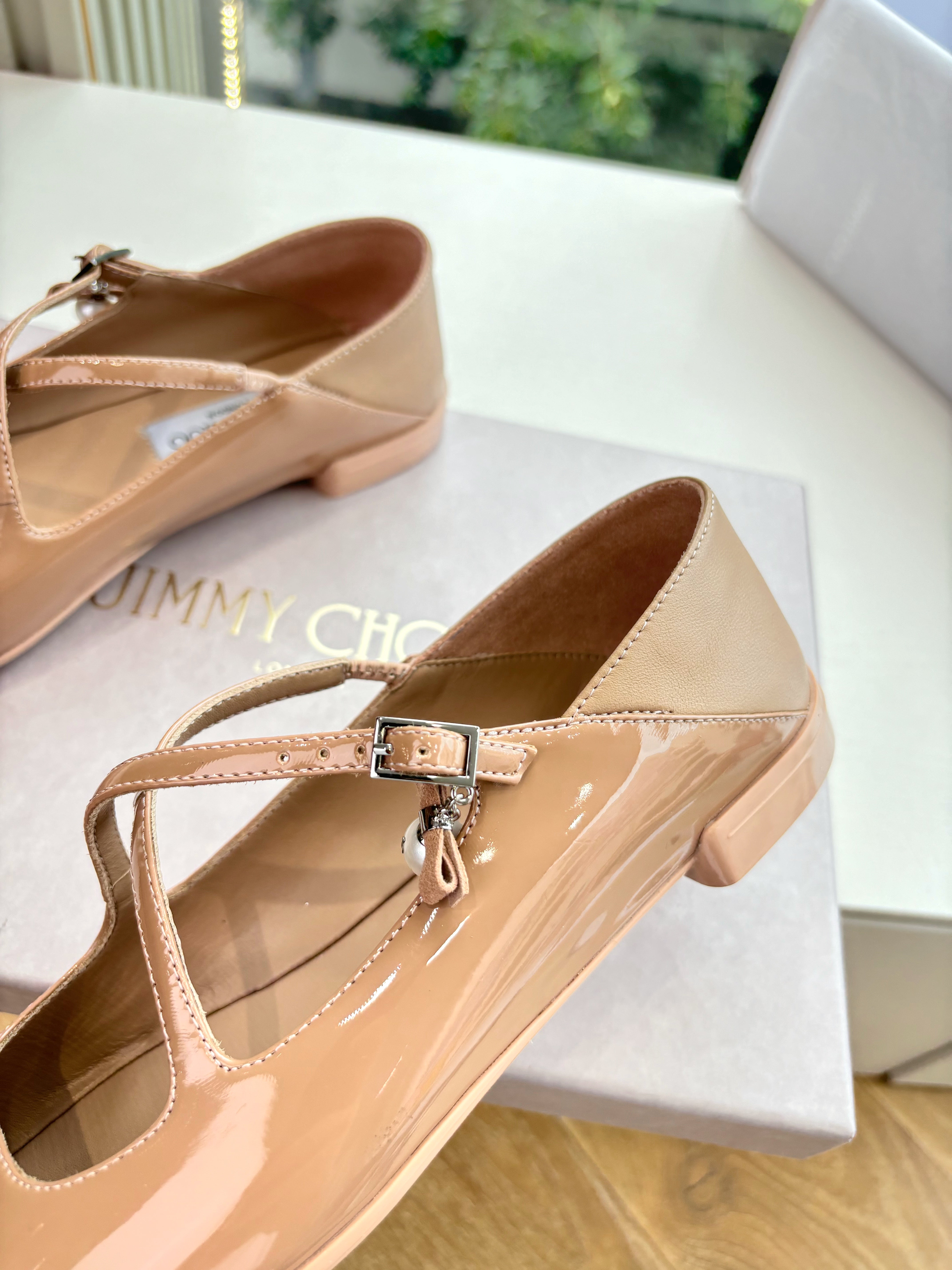 Jimmy Eleri Ballerina Shoes Beige Patent Leather 430573