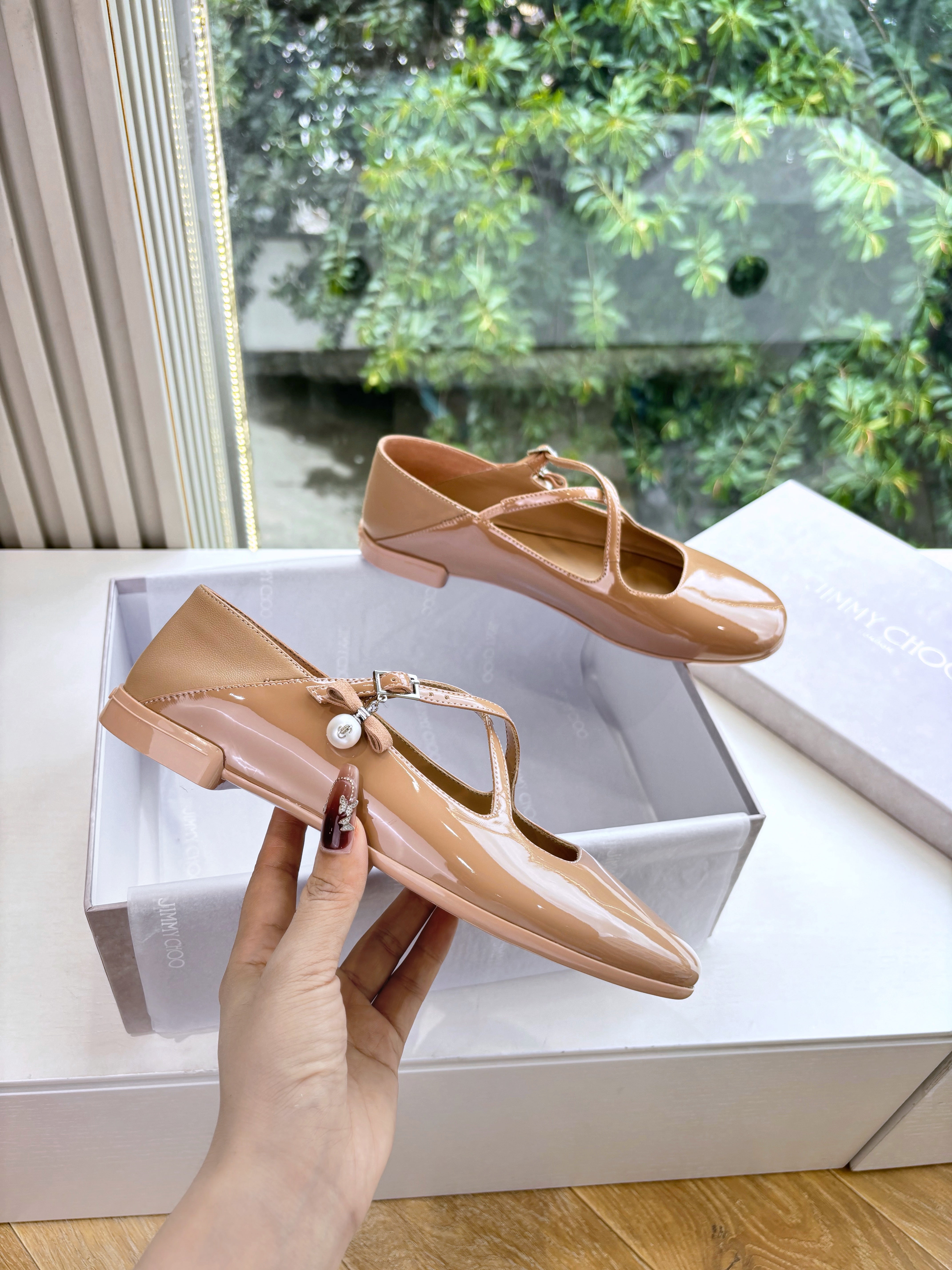 Jimmy Eleri Ballerina Shoes Beige Patent Leather 430573