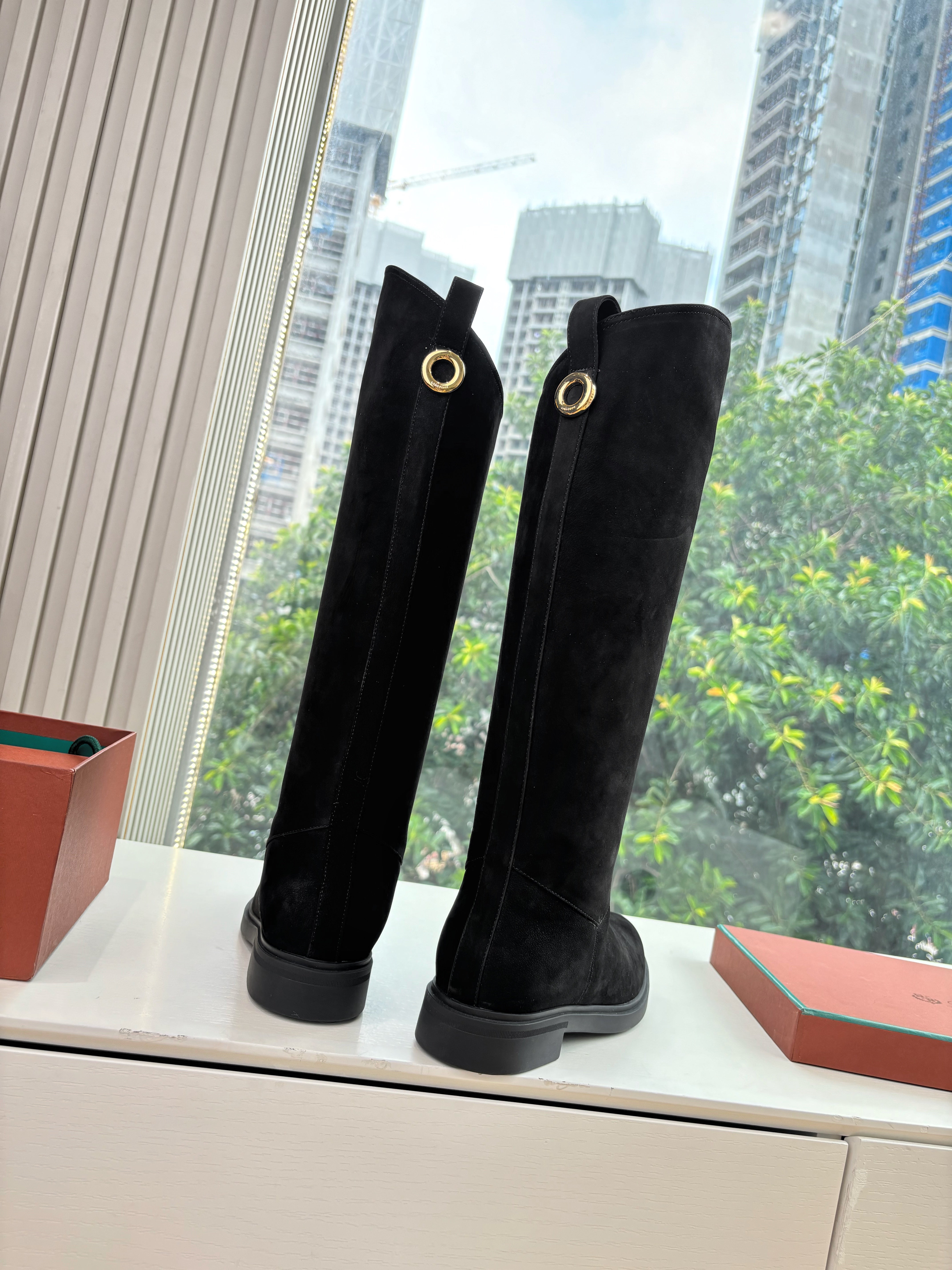 LP Kilda Knee-High Boots Black Suede 507415