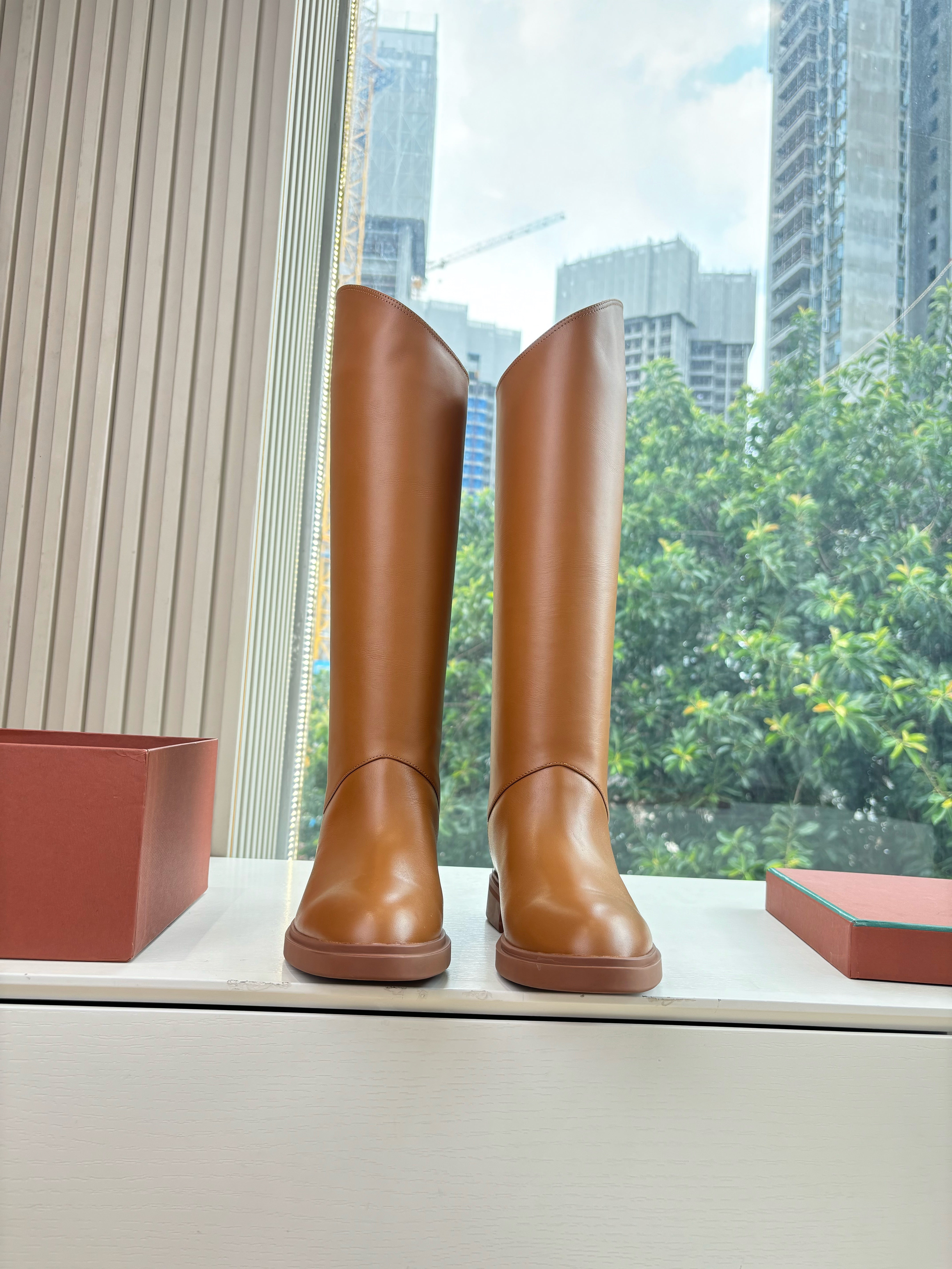 LP Kilda Knee-High Boots Caramel Leather 507416