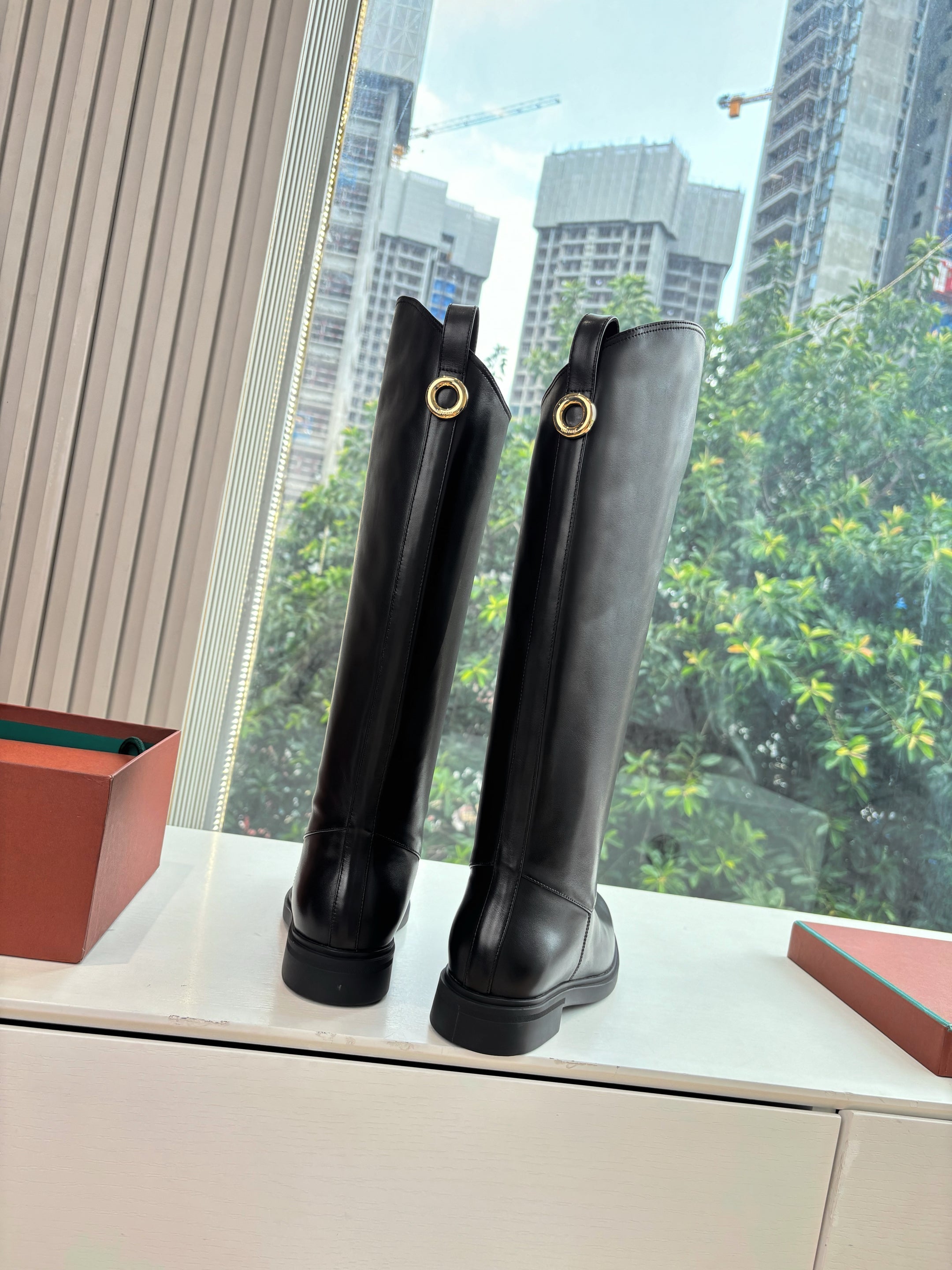 LP Kilda Knee-High Boots Black Leather 507418