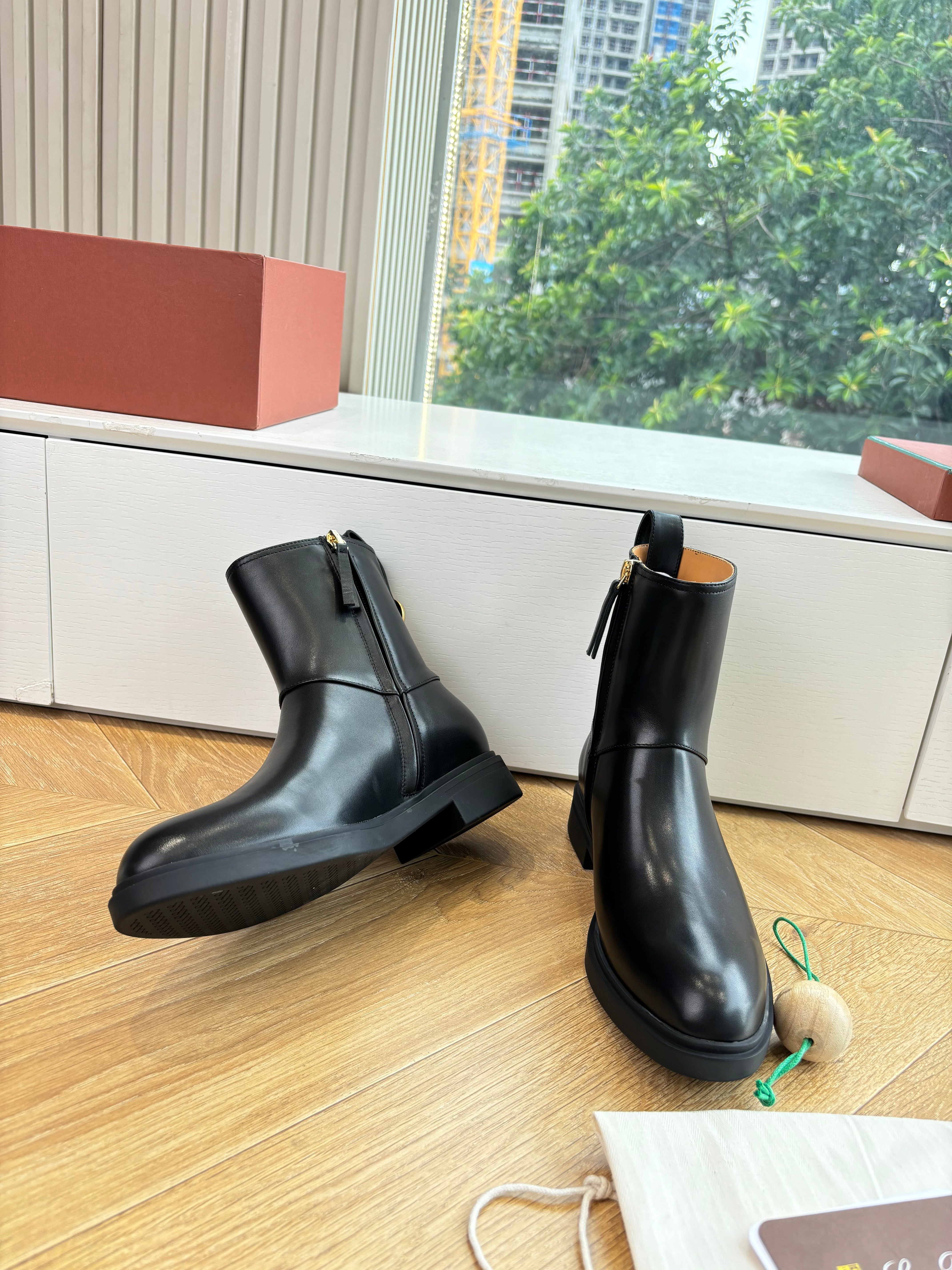 LP Kilda Ankle Boots Black Leather 507409