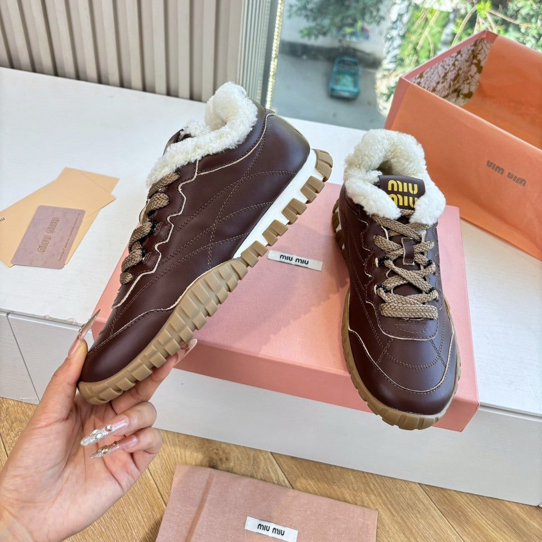 Miu 26s Tyre Sneakers Dark Brown Leather Shearing 994140