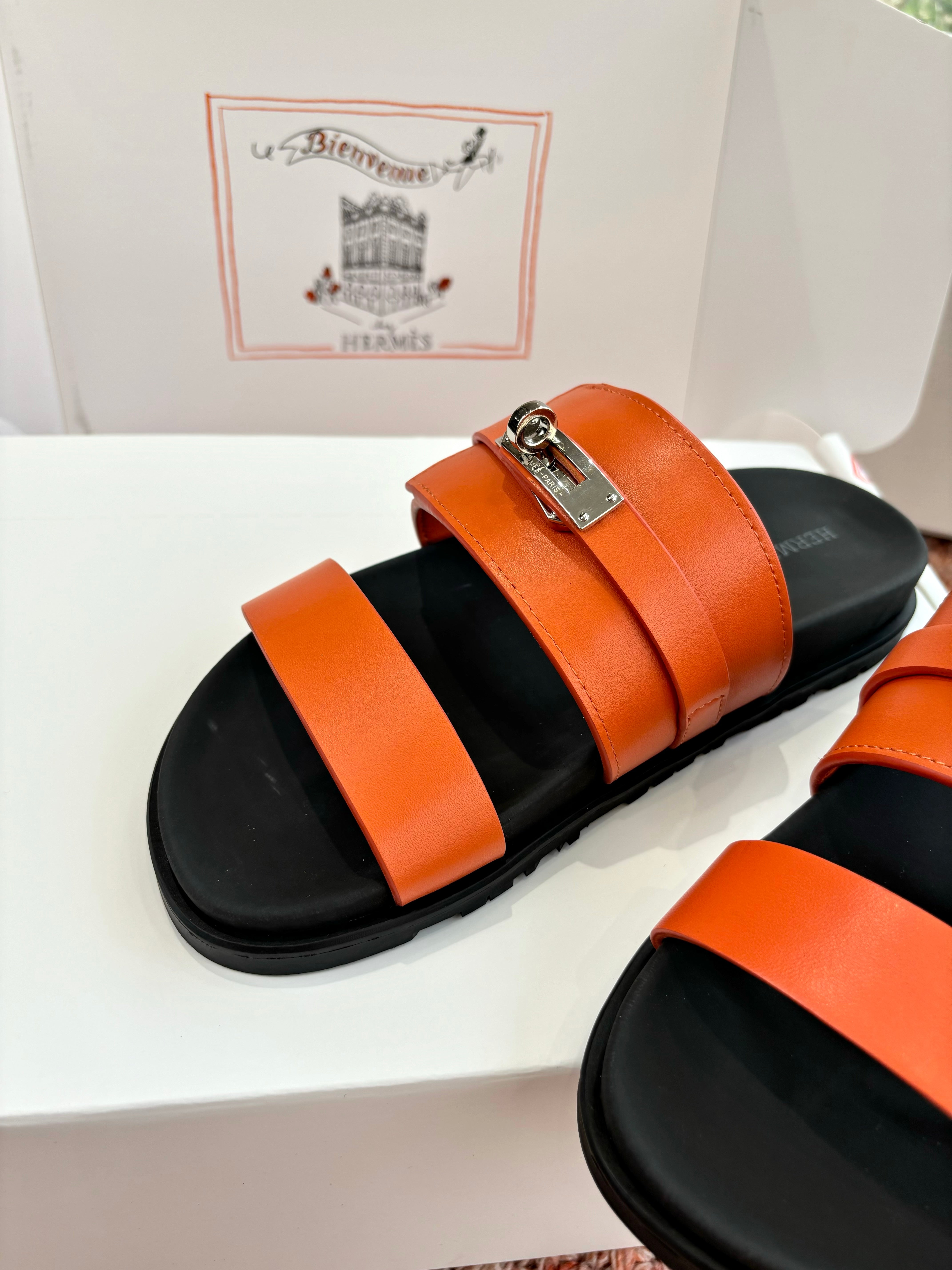 HM Jackson Sandal Orange Black Leather 648476