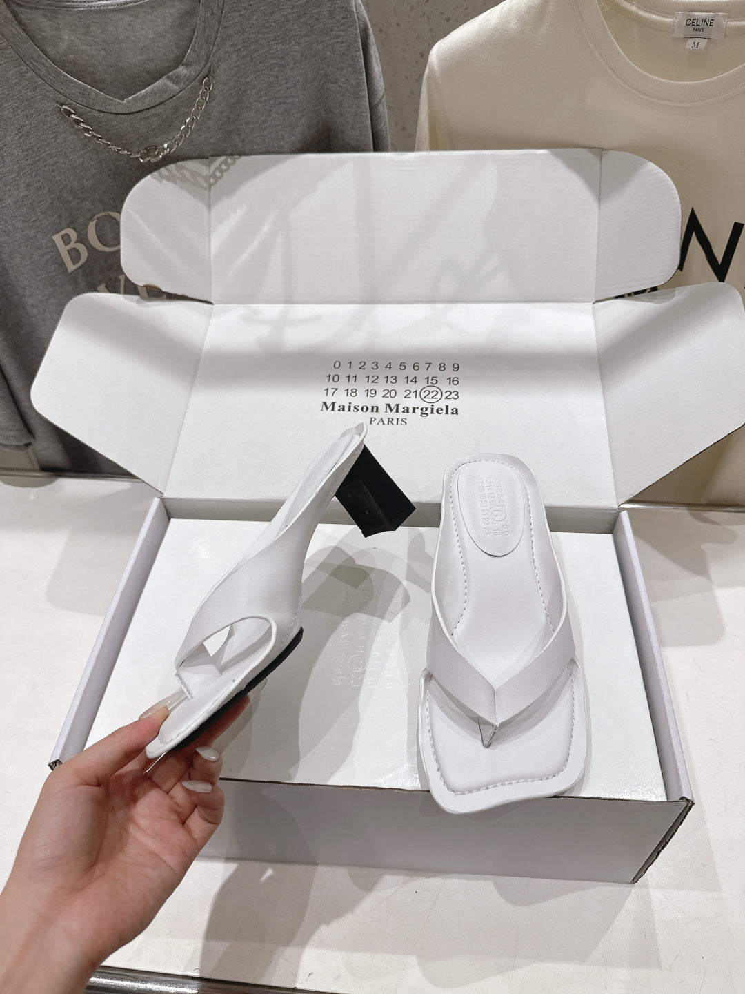 MM6 High-Heeled Flip-Flops White Cowhide 896513