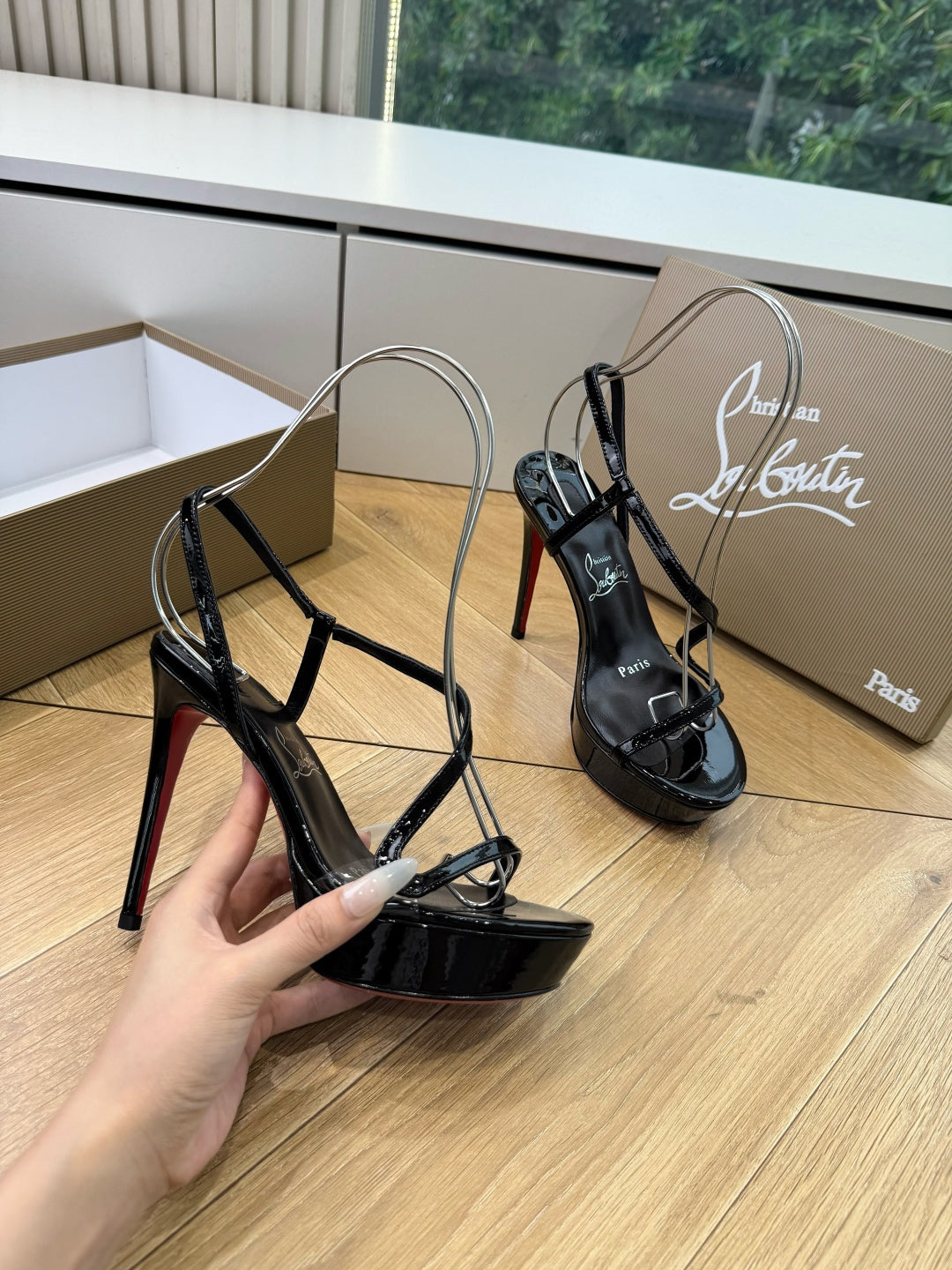 CL 26s Rosalie Alta 15cm Sandal Black Leather 932669