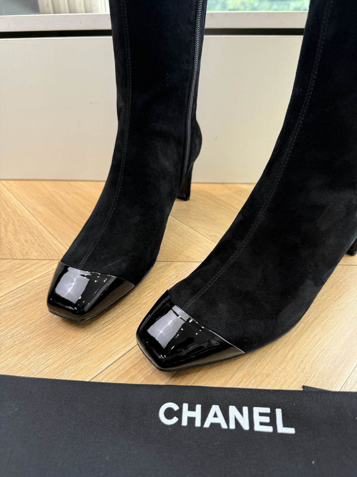 CC 26s Cap Toe Knee High Boots Black Suede 168811