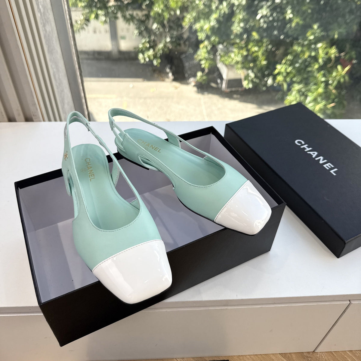 CC 26s Cap Toe Slingback Flats Mint Green Leather 168791